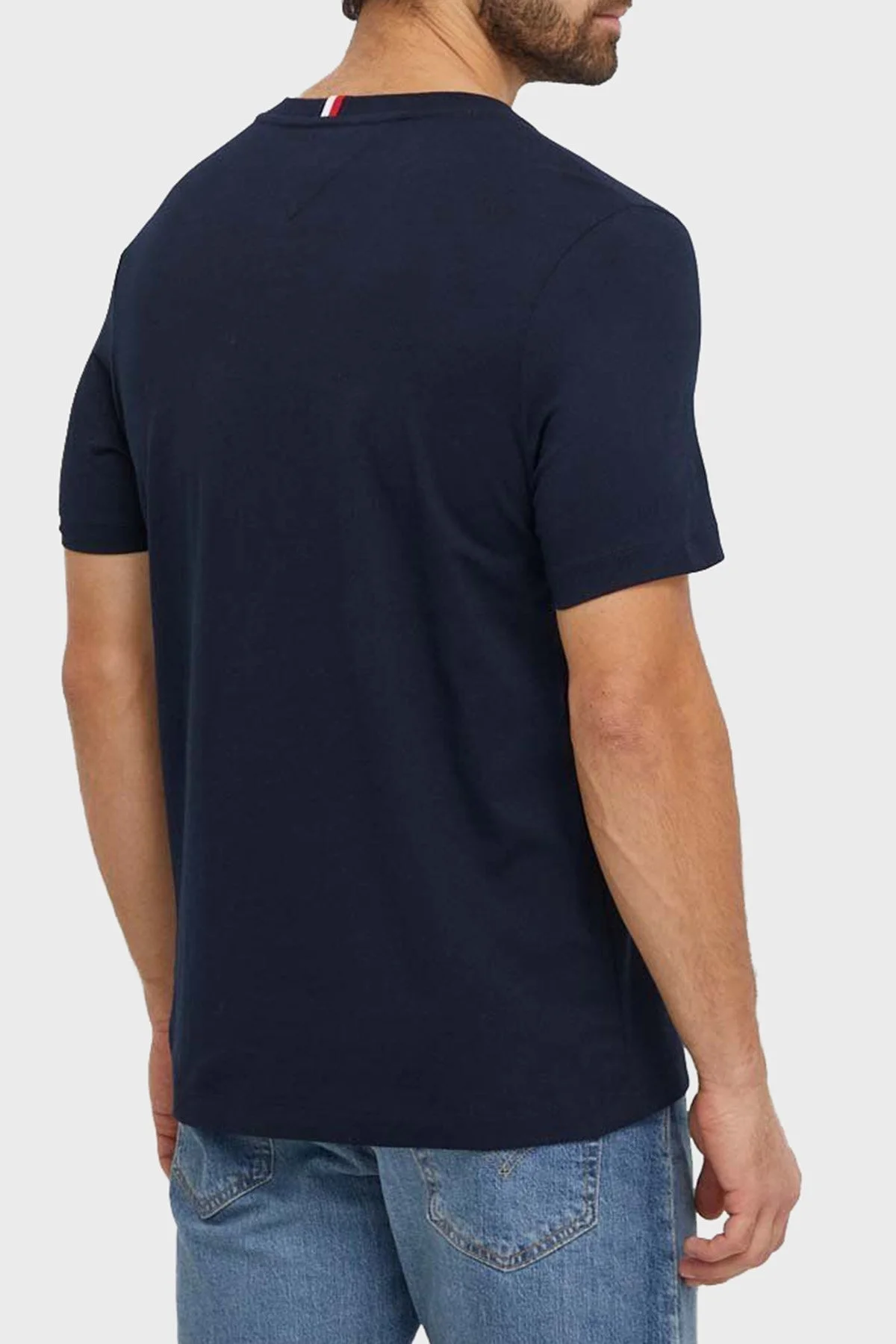 Tommy Hilfiger % 100 Pamuk Regular Fit Bisiklet Yaka Erkek T Shirt MW0MW33987 DW5 LACİVERT - 2