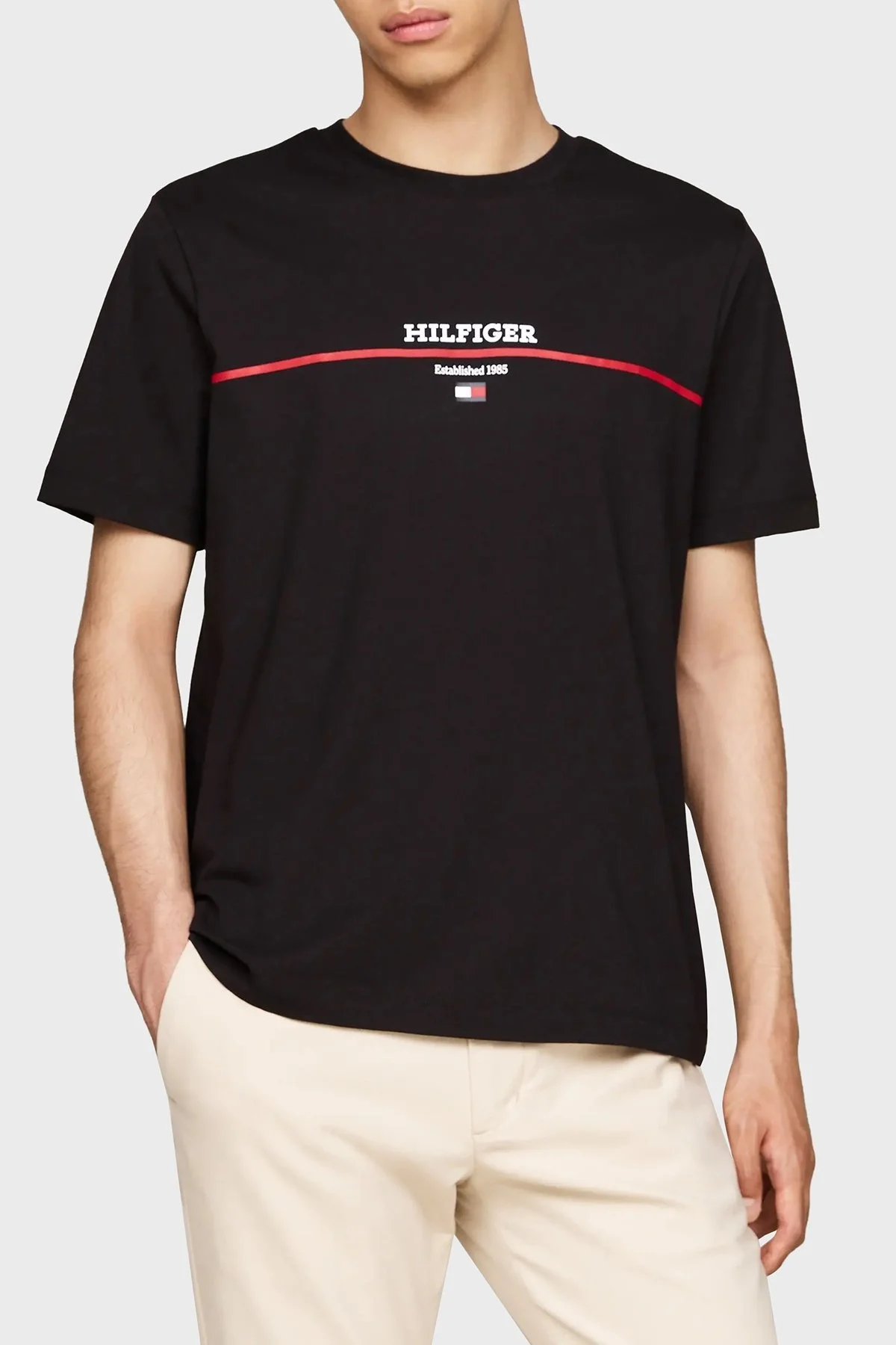 Tommy Hilfiger % 100 Pamuk Regular Fit Bisiklet Yaka Erkek T Shirt MW0MW35464 BDS SİYAH - 1