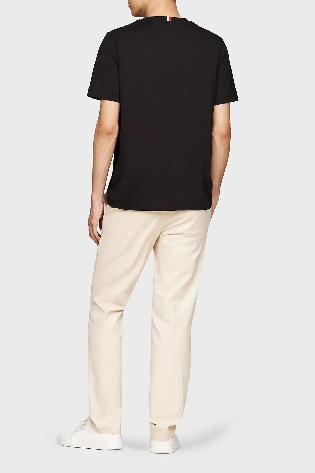 Tommy Hilfiger % 100 Pamuk Regular Fit Bisiklet Yaka Erkek T Shirt MW0MW35464 BDS SİYAH - 2