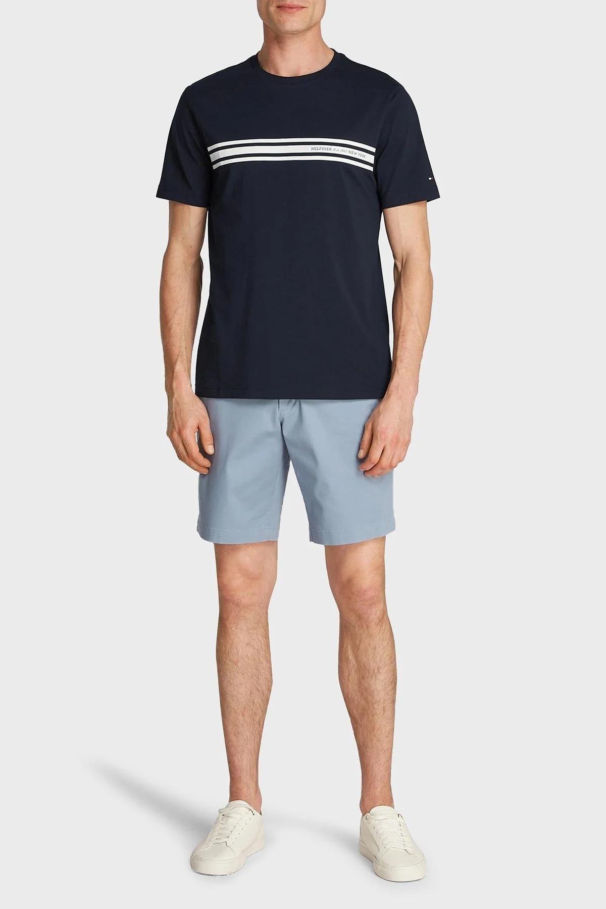 Tommy Hilfiger % 100 Pamuk Regular Fit Bisiklet Yaka Erkek T Shirt MW0MW37443 DW5 LACİVERT - 2