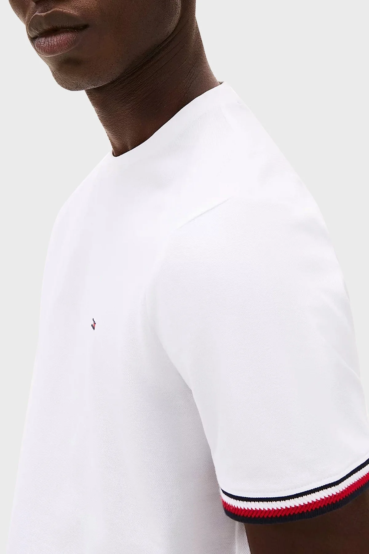 Tommy Hilfiger % 100 Pamuk Regular Fit Bisiklet Yaka Erkek T Shirt MW0MW38630 YBR BEYAZ - 7