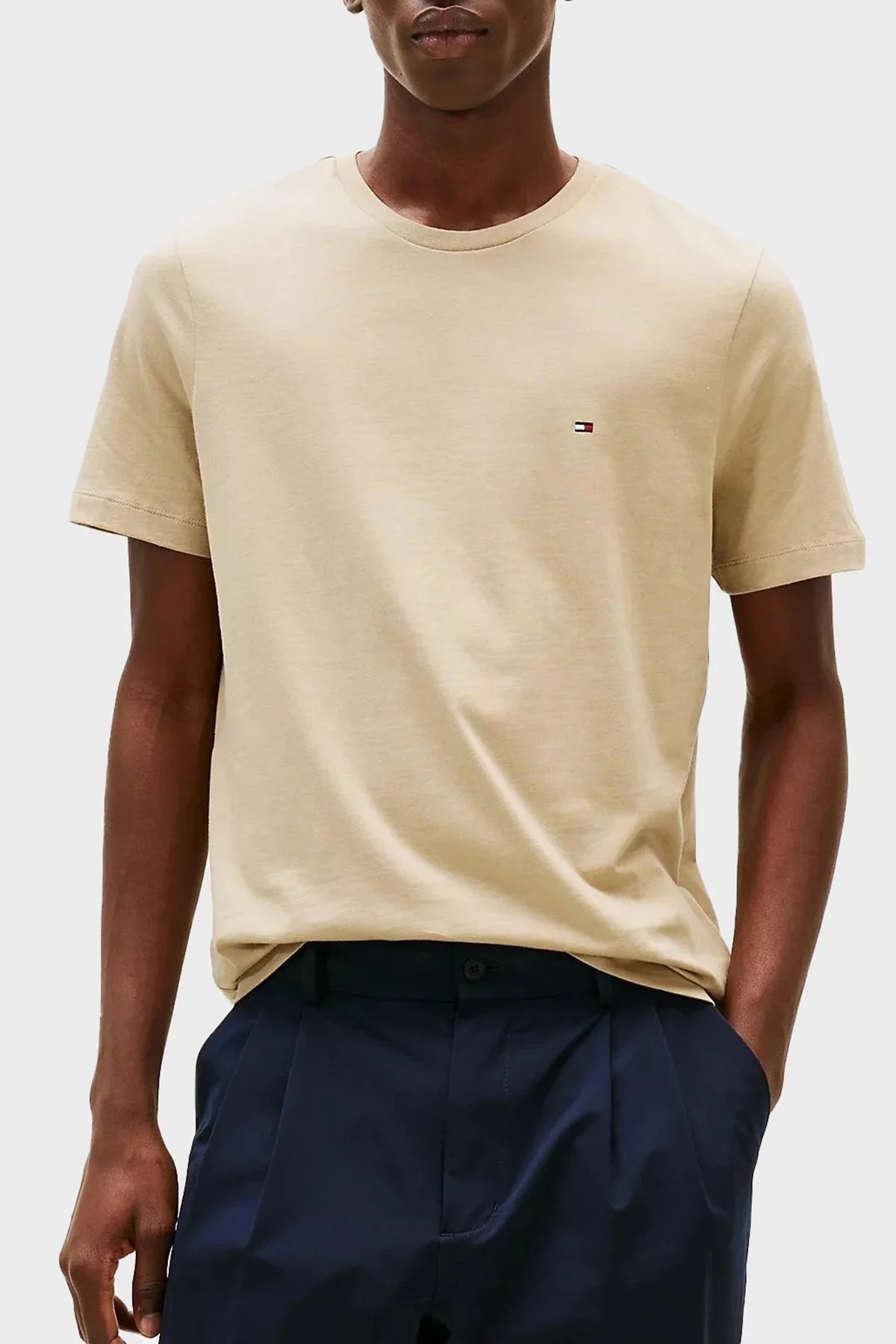 Tommy Hilfiger % 100 Pamuk Regular Fit Bisiklet Yaka Erkek T Shirt MW0MW39995 RBT KUM - 5