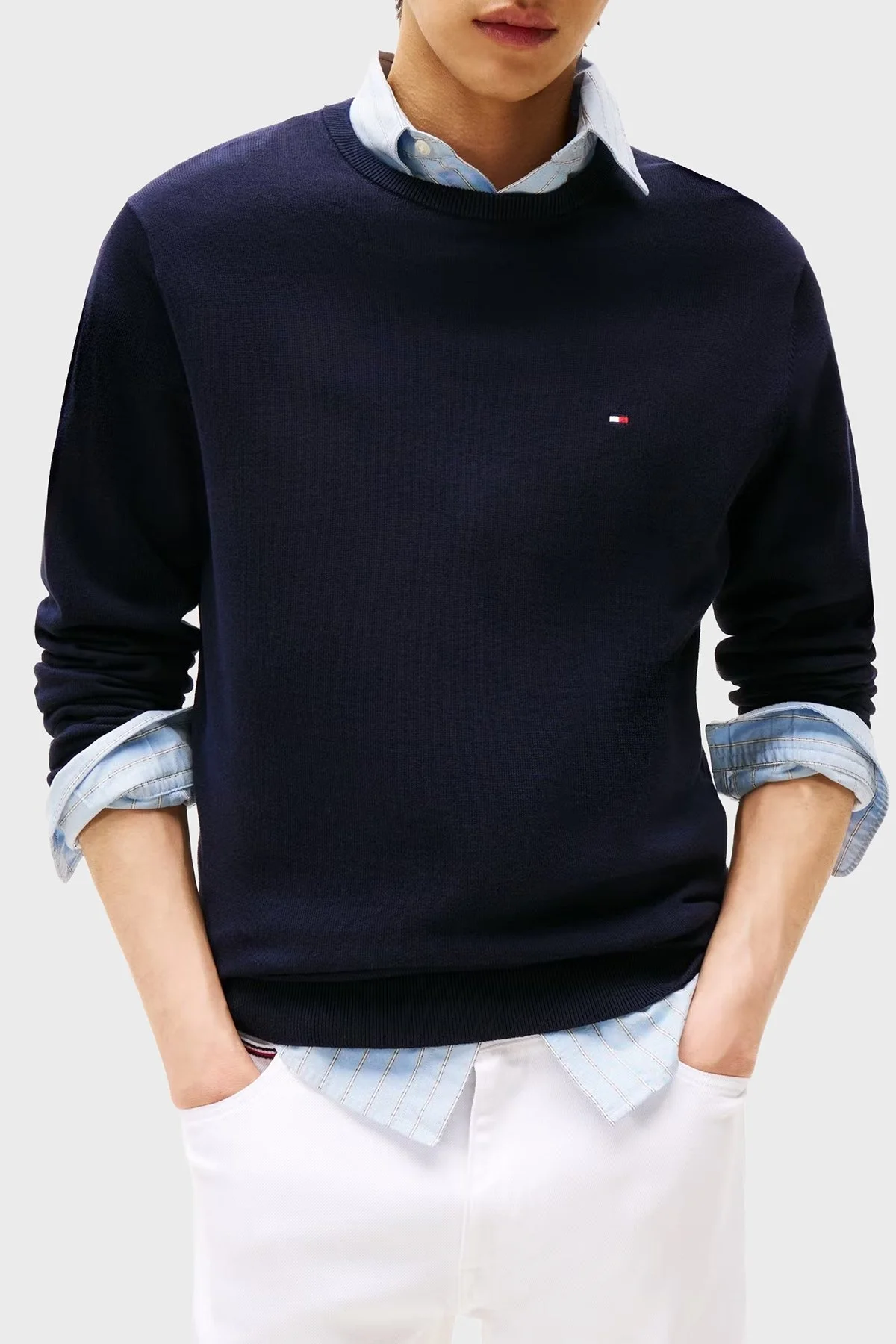 Tommy Hilfiger % 100 Pamuk Regular Fit Bisiklet Yaka Logolu Erkek Kazak MW0MW14748 DW5 LACİVERT - 1