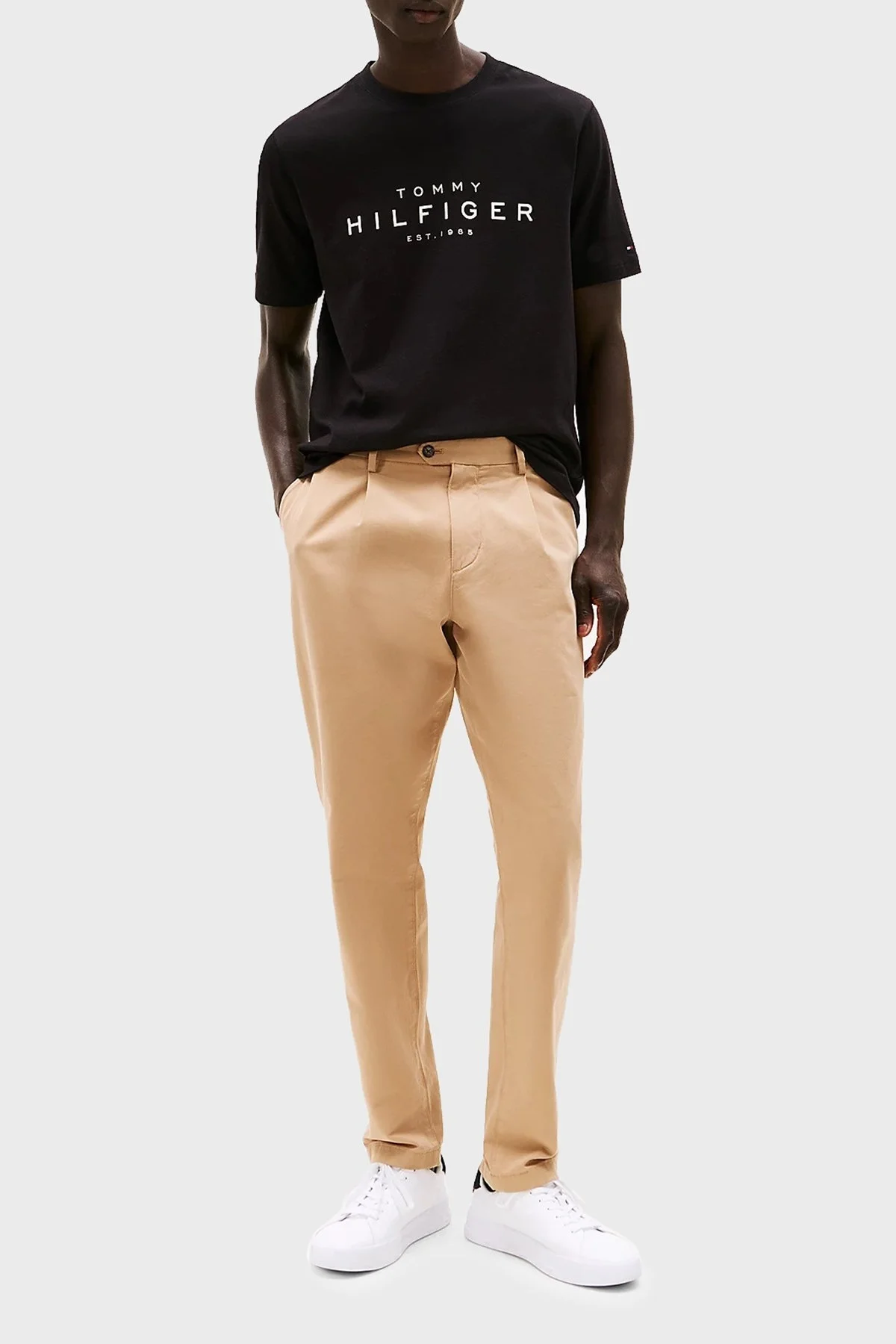 Tommy Hilfiger % 100 Pamuk Regular Fit Bisiklet Yaka Logolu Erkek T Shirt MW0MW37448 BDS SİYAH - 2