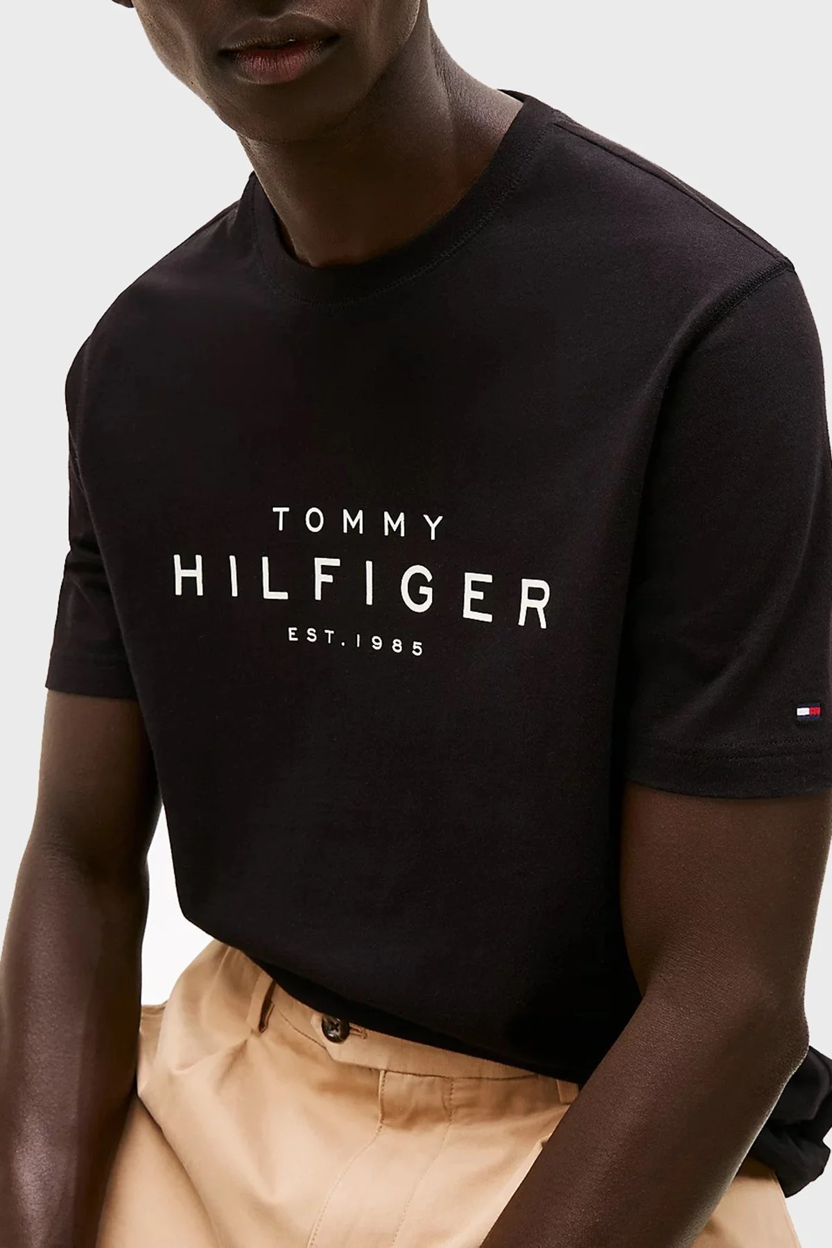 Tommy Hilfiger % 100 Pamuk Regular Fit Bisiklet Yaka Logolu Erkek T Shirt MW0MW37448 BDS SİYAH - 4