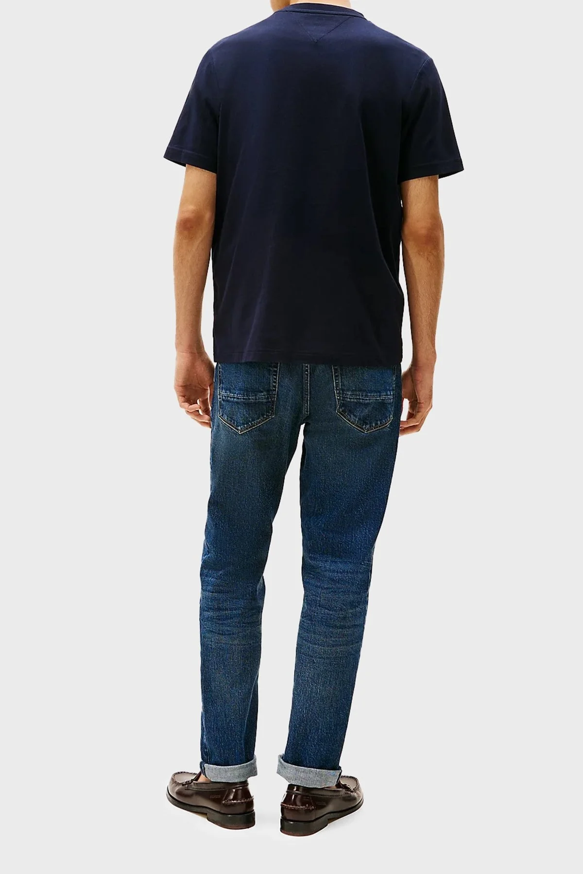 Tommy Hilfiger % 100 Pamuk Regular Fit Bisiklet Yaka Logolu Erkek T Shirt MW0MW38621 DW5 LACİVERT - 8