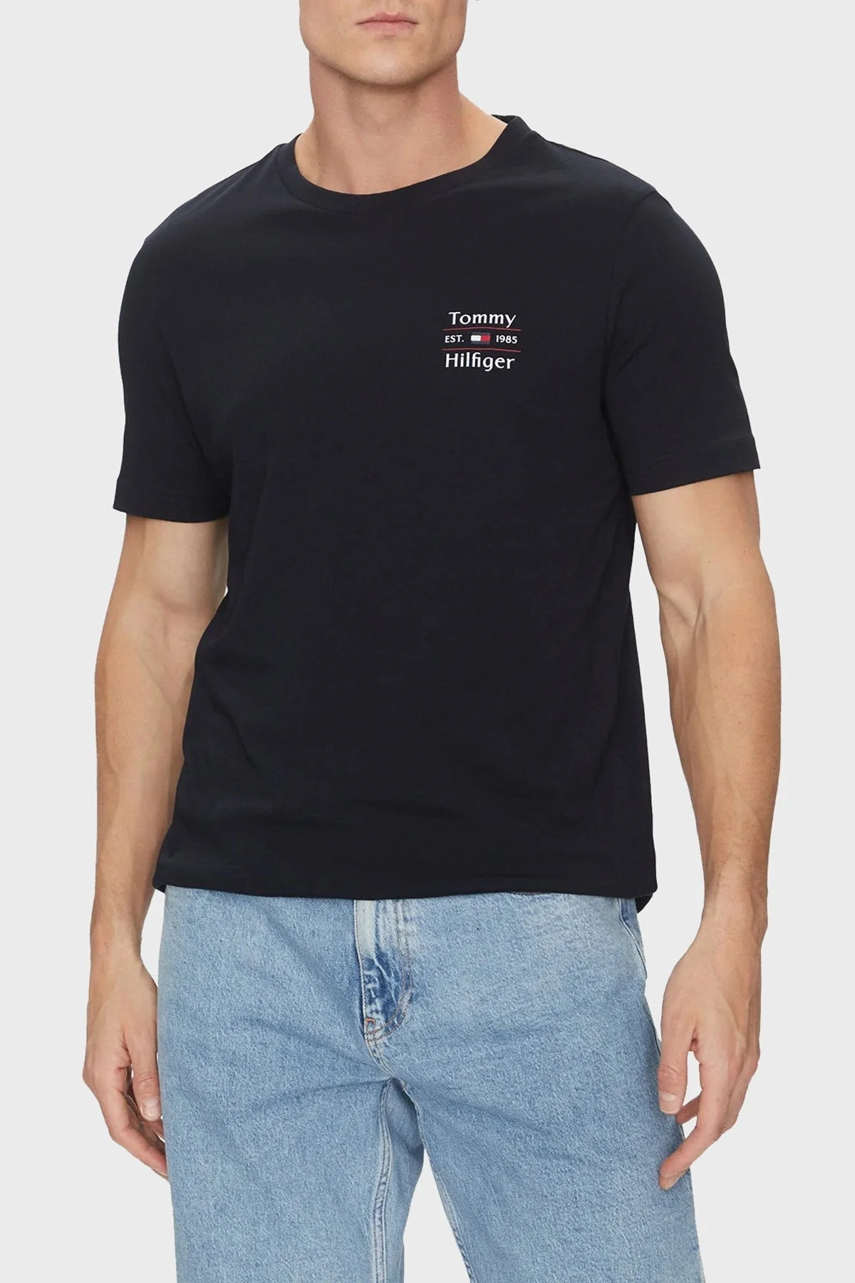 Tommy Hilfiger % 100 Pamuk Regular Fit Bisiklet Yaka Logolu Erkek T Shirt MW0MW38622 DW5 LACİVERT - 6