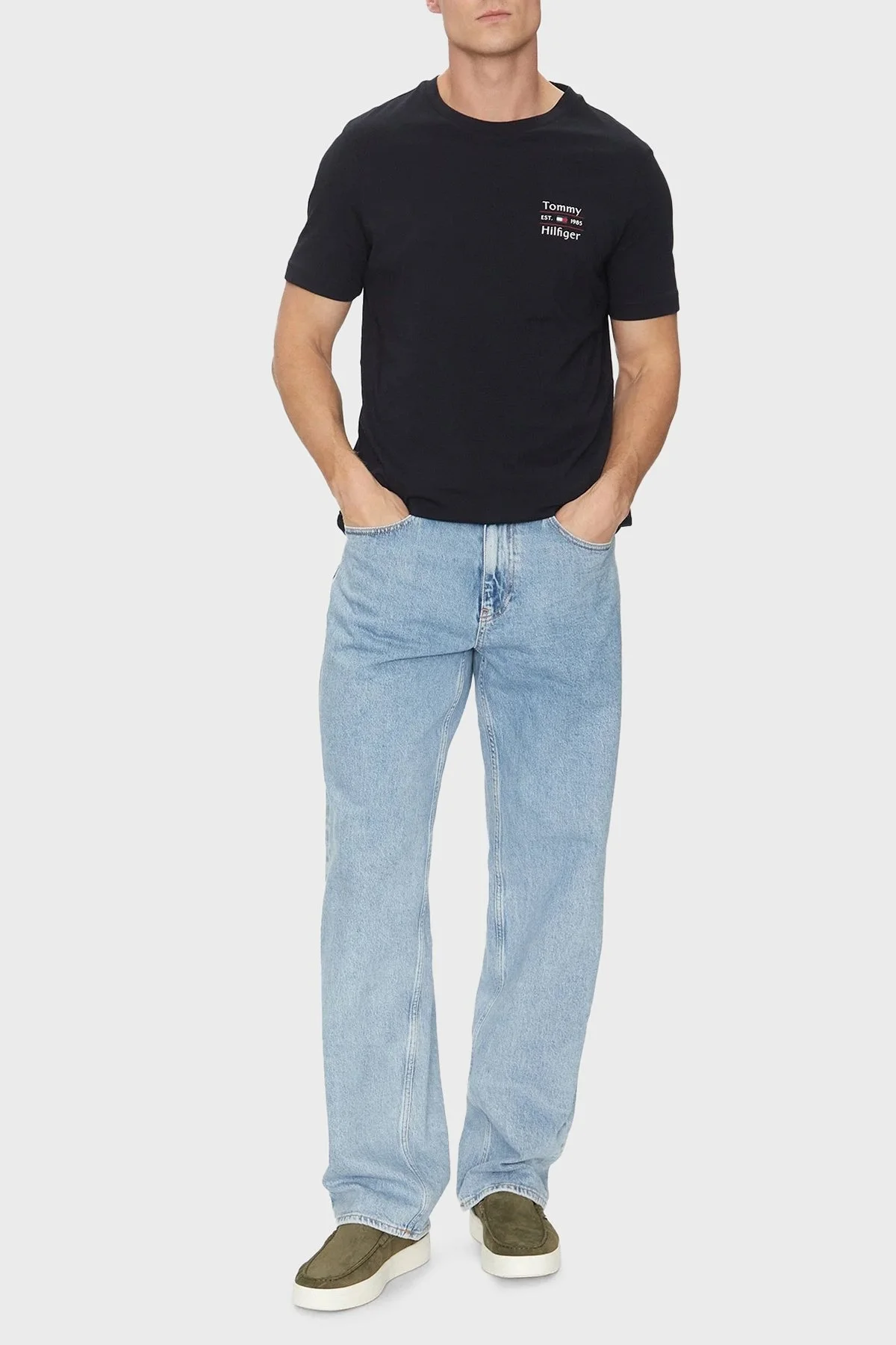 Tommy Hilfiger % 100 Pamuk Regular Fit Bisiklet Yaka Logolu Erkek T Shirt MW0MW38622 DW5 LACİVERT - 7
