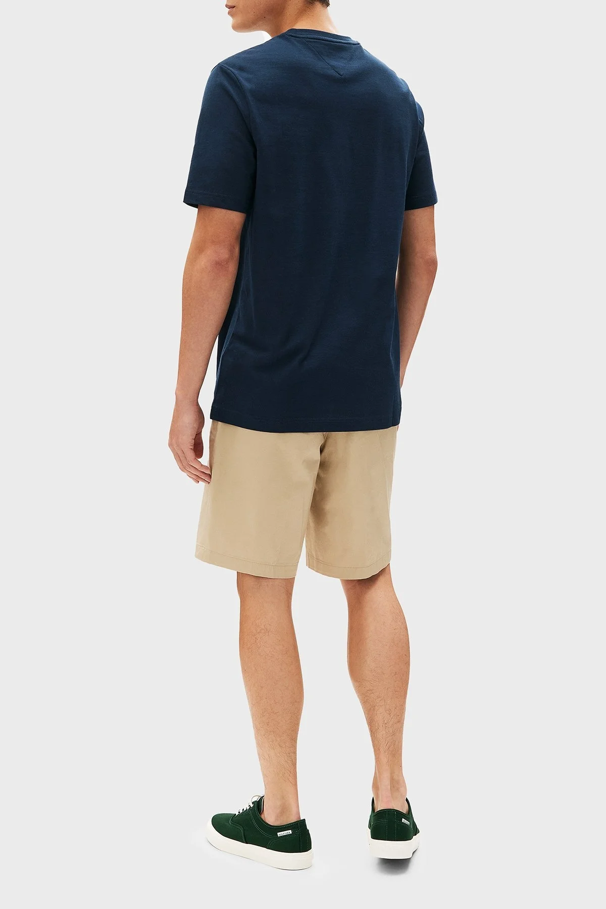 Tommy Hilfiger % 100 Pamuk Regular Fit Bisiklet Yaka Logolu Erkek T Shirt MW0MW38628 DAF LACİVERT - 9