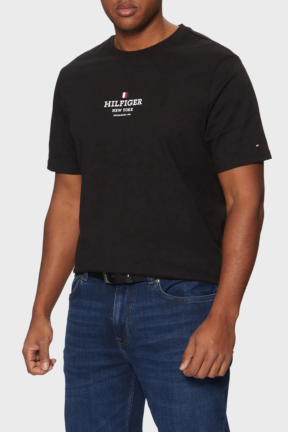 Tommy Hilfiger % 100 Pamuk Regular Fit Bisiklet Yaka Logolu Erkek T Shirt MW0MW38980 BDS SİYAH - 6