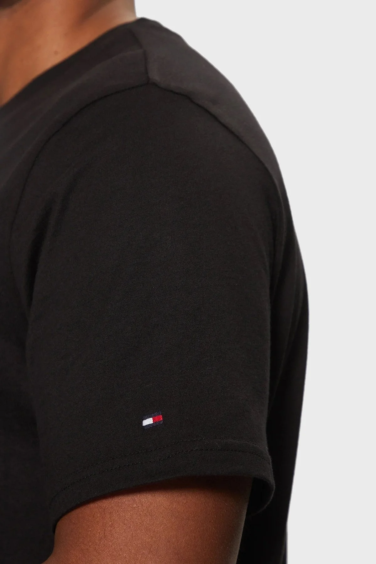 Tommy Hilfiger % 100 Pamuk Regular Fit Bisiklet Yaka Logolu Erkek T Shirt MW0MW38980 BDS SİYAH - 10