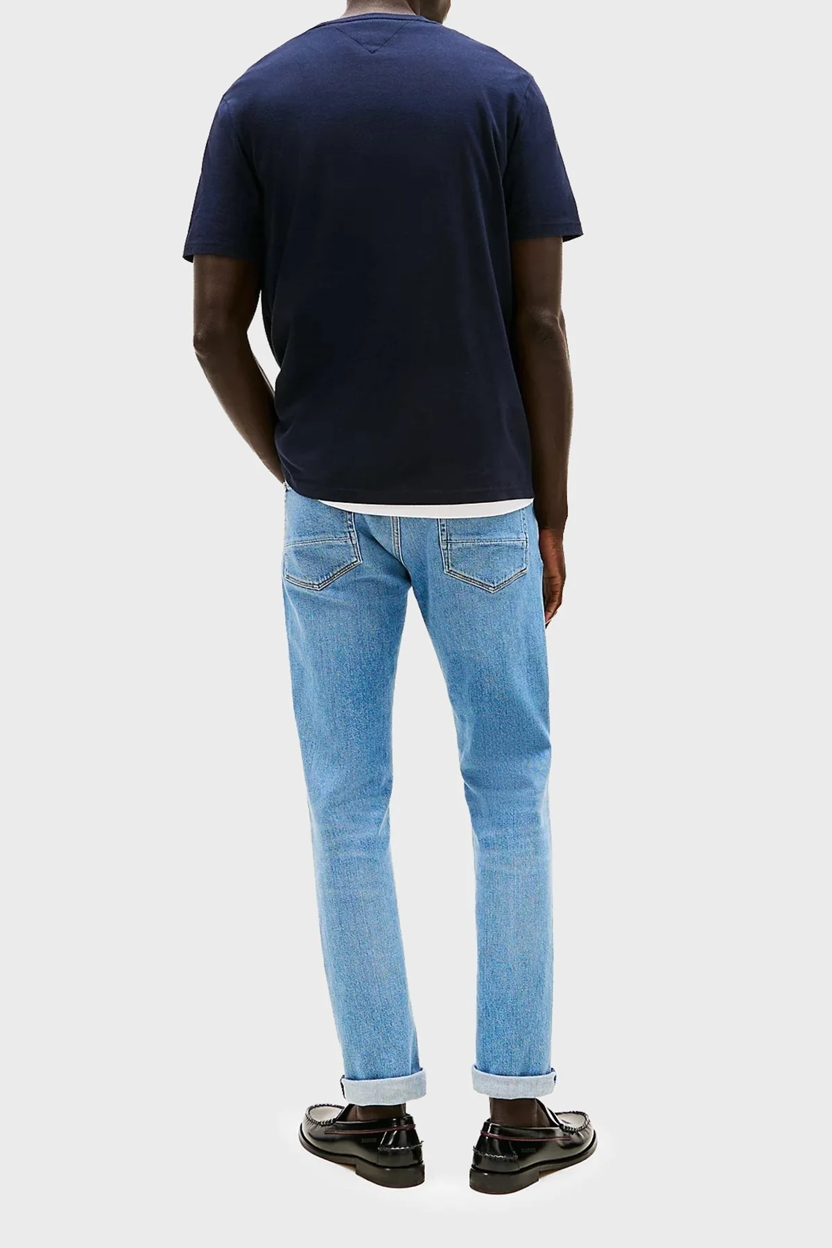 Tommy Hilfiger % 100 Pamuk Regular Fit Bisiklet Yaka Logolu Erkek T Shirt MW0MW38980 DW5 LACİVERT - 8