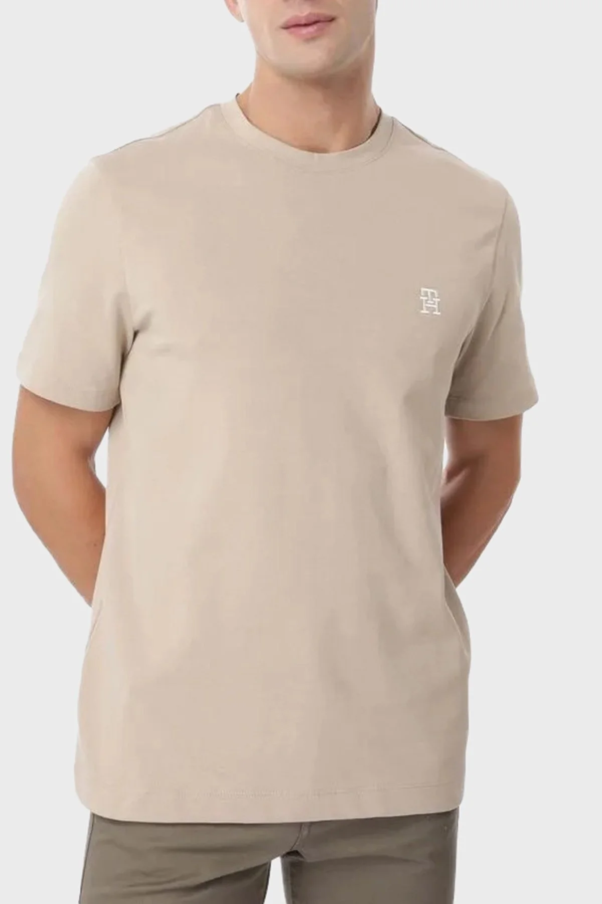 Tommy Hilfiger %100 Pamuk Regular Fit Bisiklet Yaka Logolu Erkek T Shirt MW0MW39256 RBT KUM - 6