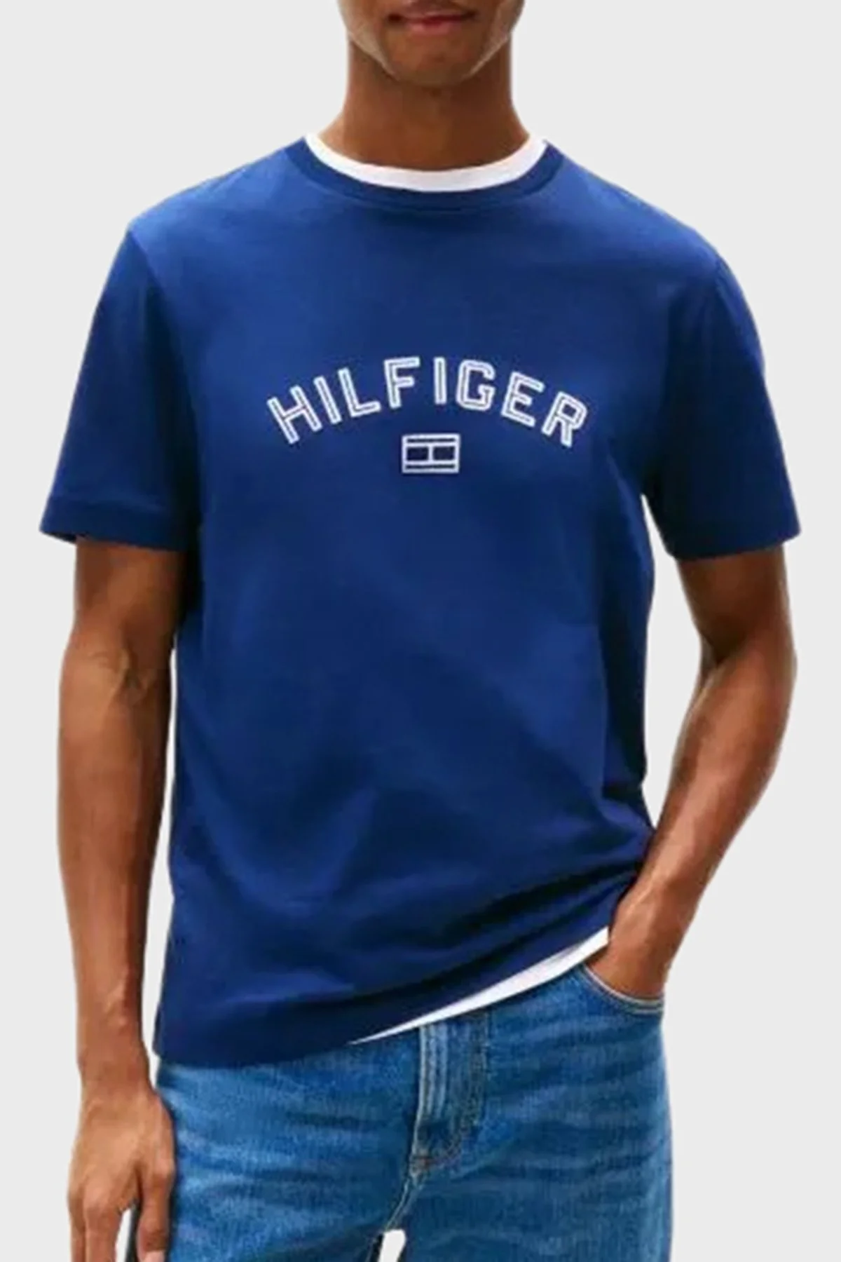 Tommy Hilfiger % 100 Pamuk Regular Fit Bisiklet Yaka Logolu Erkek T Shirt MW0MW39357 C7G MAVİ - 1