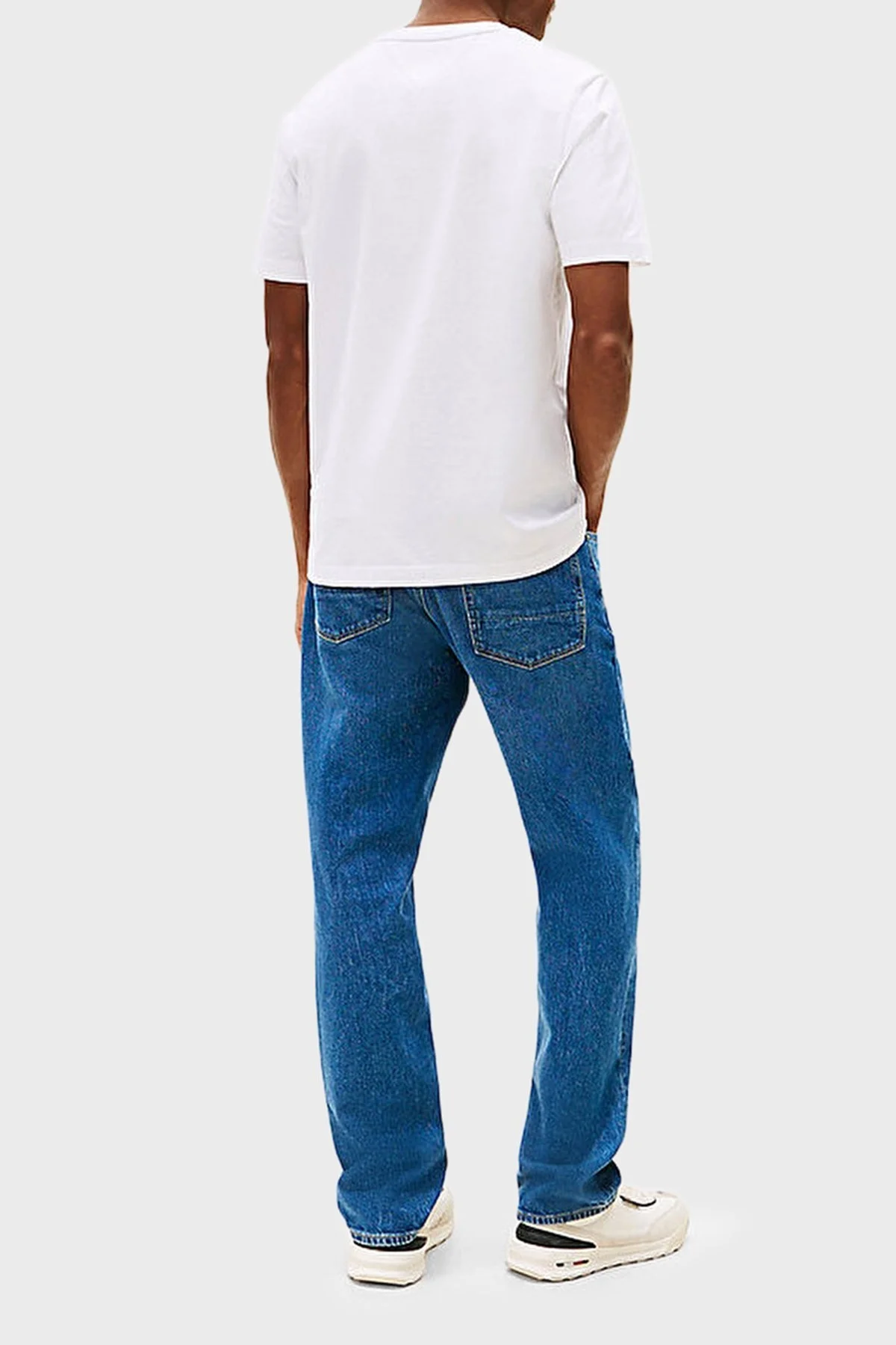 Tommy Hilfiger % 100 Pamuk Regular Fit Bisiklet Yaka Logolu Erkek T Shirt MW0MW39357 YBR BEYAZ - 3