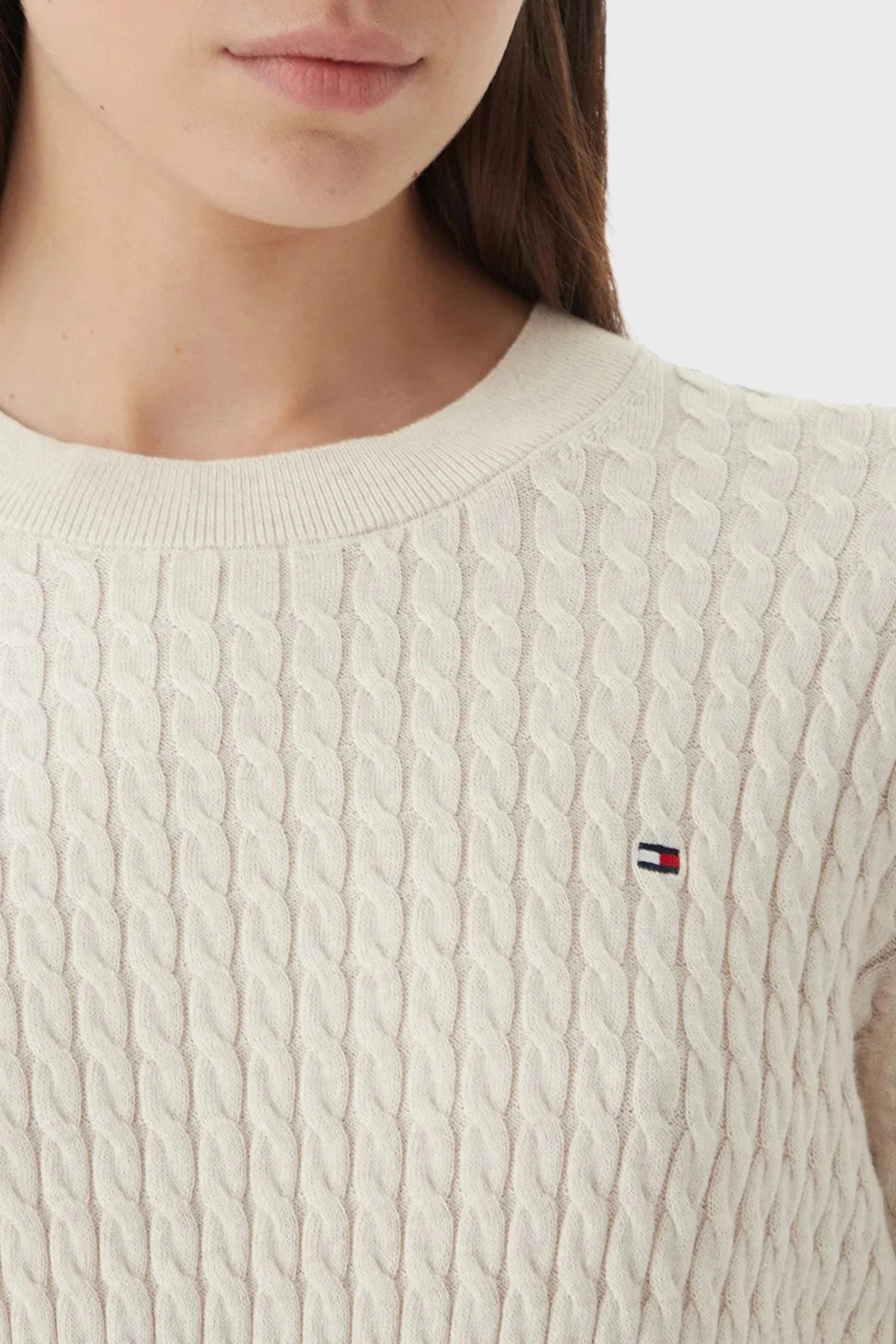 Tommy Hilfiger % 100 Pamuk Regular Fit Bisiklet Yaka Örgü Kadın Kazak WW0WW44993 0F5 Bej - 4
