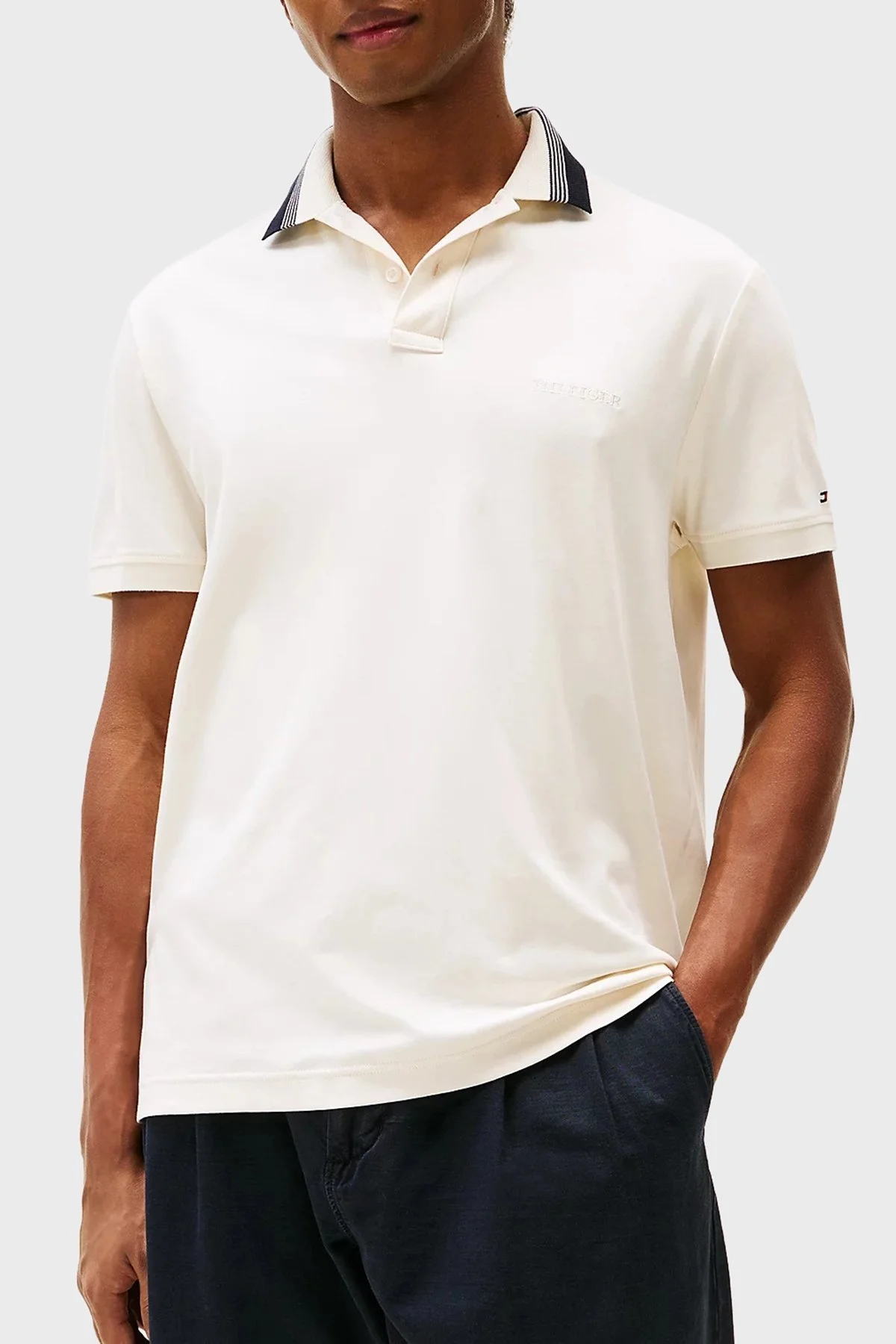 Tommy Hilfiger % 100 Pamuk Regular Fit Düğmeli Çizgili Erkek Polo Yaka T Shirt MW0MW38466 Z00 AÇIK BEJ - 11