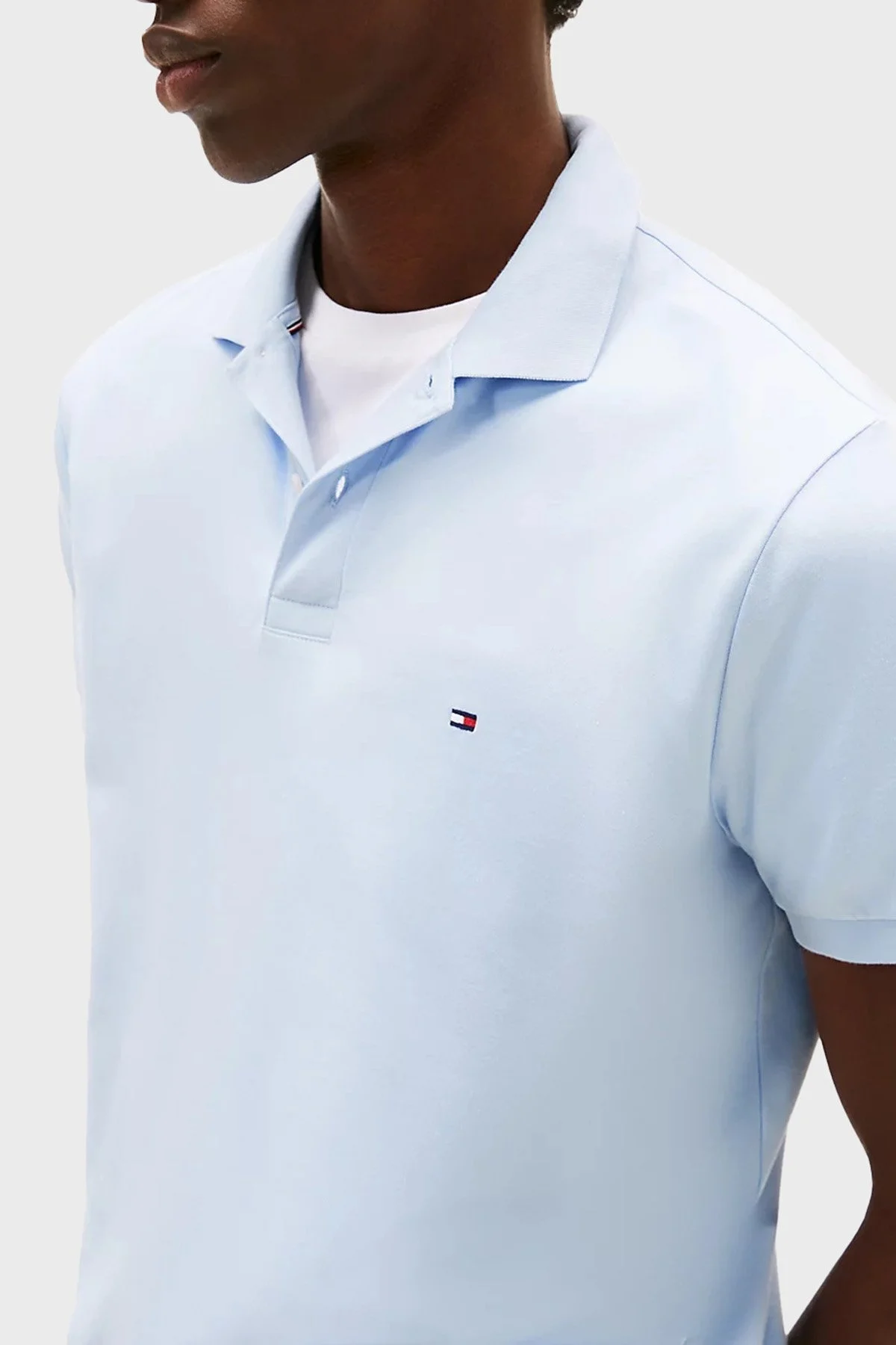 Tommy Hilfiger % 100 Pamuk Regular Fit Düğmeli Erkek Polo Yaka T Shirt MW0MW39994 C1O AÇIK MAVİ - 9