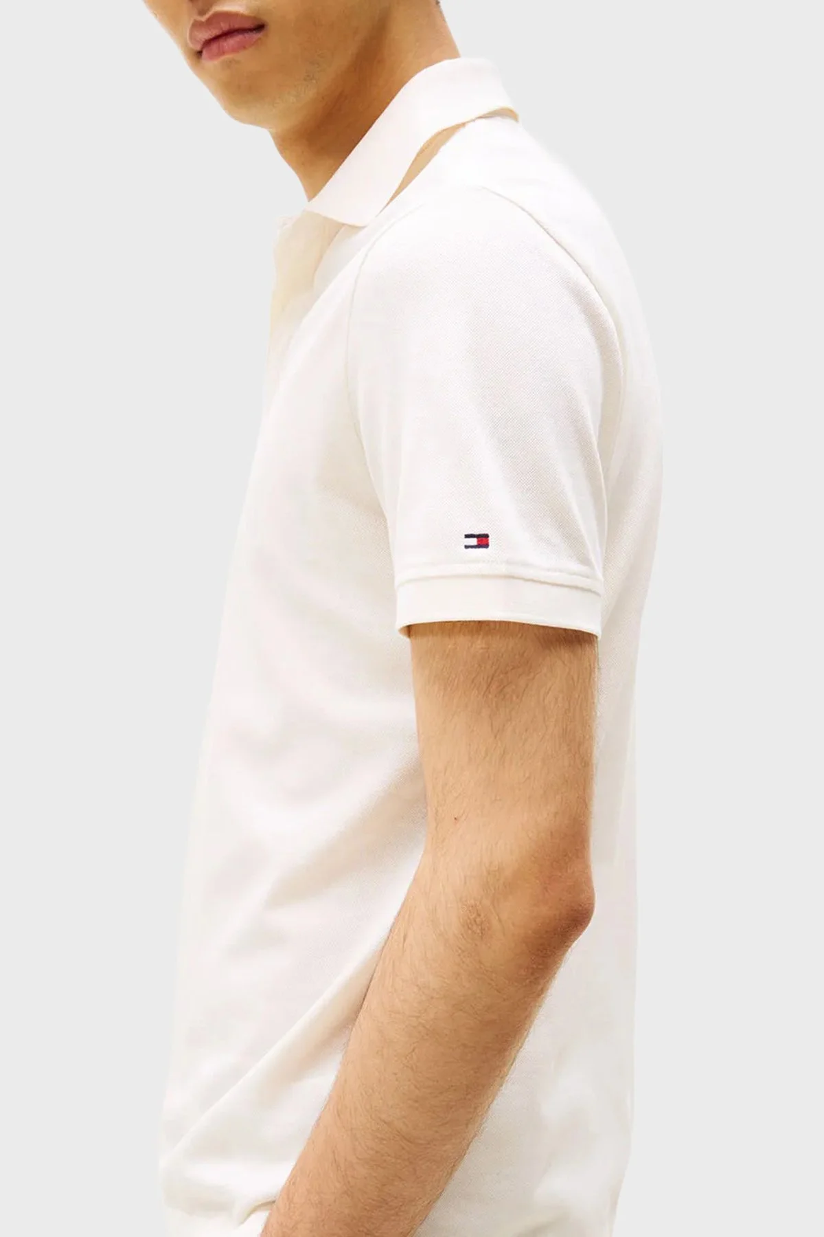 Tommy Hilfiger % 100 Pamuk Regular Fit Düğmeli Erkek Polo Yaka T Shirt MW0MW41513 Z00 AÇIK BEJ - 4