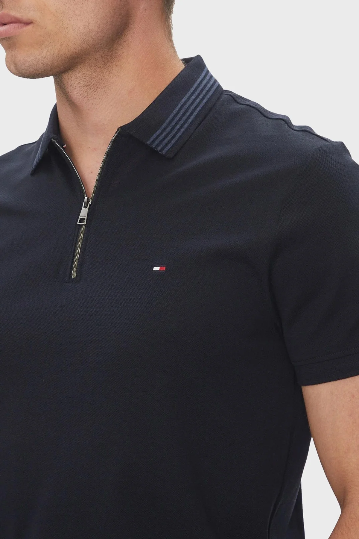Tommy Hilfiger % 100 Pamuk Regular Fit Fermuarlı Erkek Polo Yaka T Shirt MW0MW38473 DW5 LACİVERT - 10