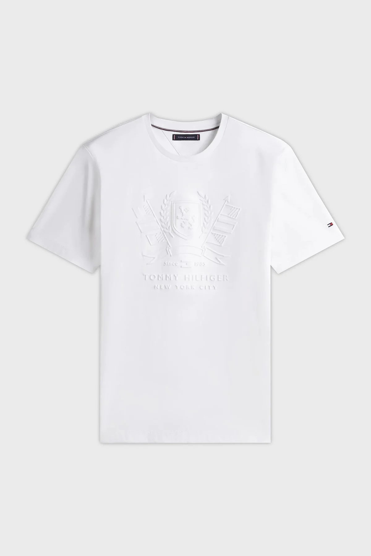 Tommy Hilfiger % 100 Pamuk Regular Fit Kabartma Logolu Erkek T Shirt MW0MW39168 YBR BEYAZ - 10