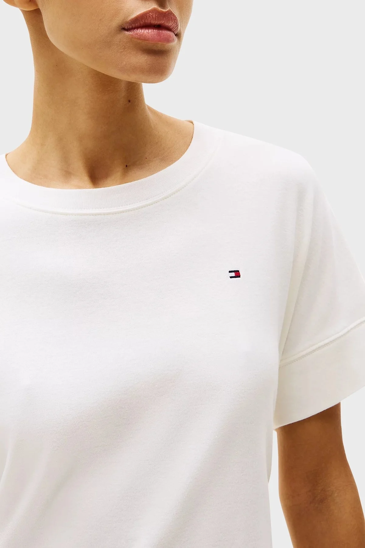 Tommy Hilfiger % 100 Pamuk Regular Fit Mini Boy Yuvarlak Yaka Bayan Elbise WW0WW45520 YBL BEYAZ - 9