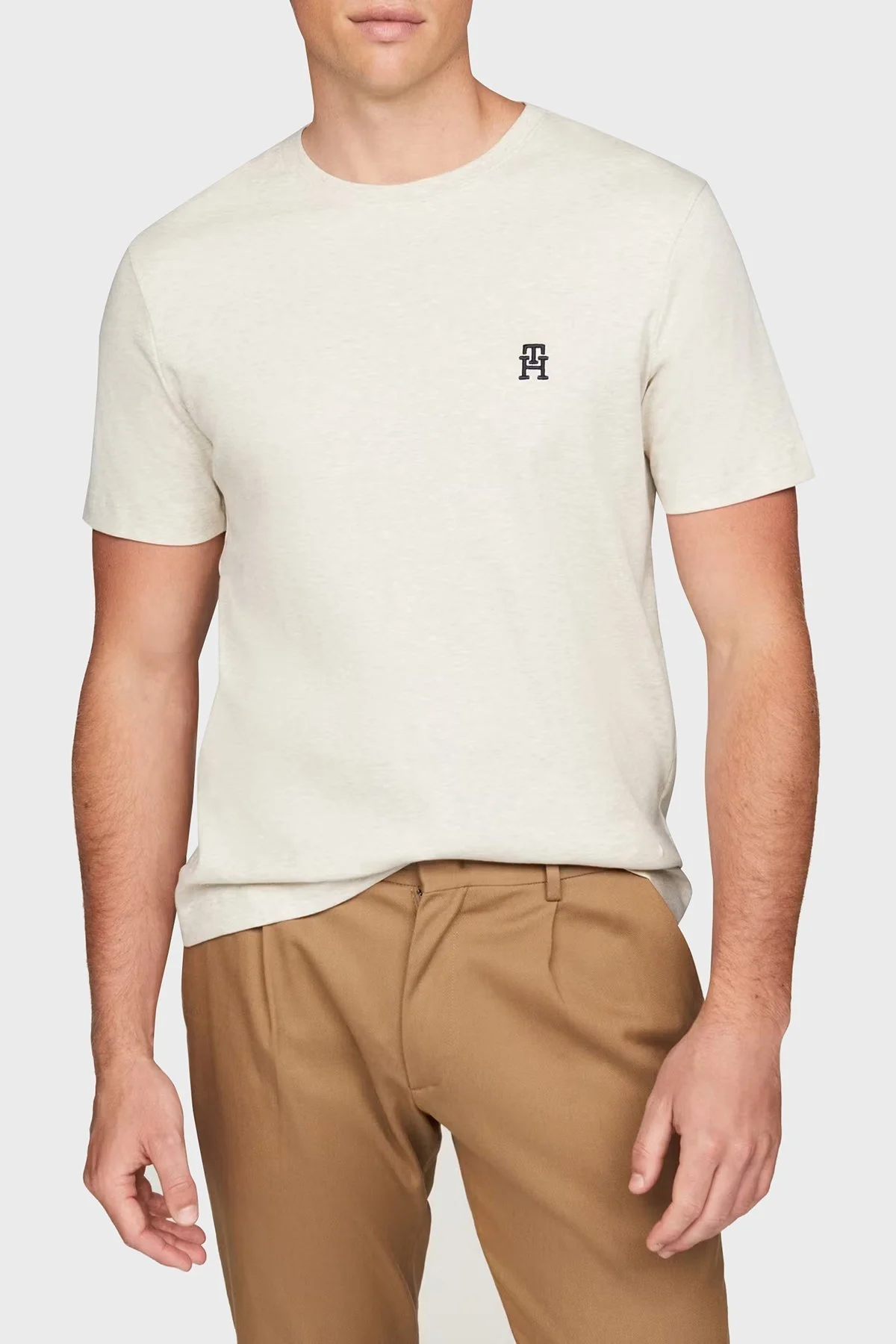 Tommy Hilfiger % 100 Pamuk Regular Fit Monogram Logolu Erkek T Shirt MW0MW37510 HGF BEJ - 5