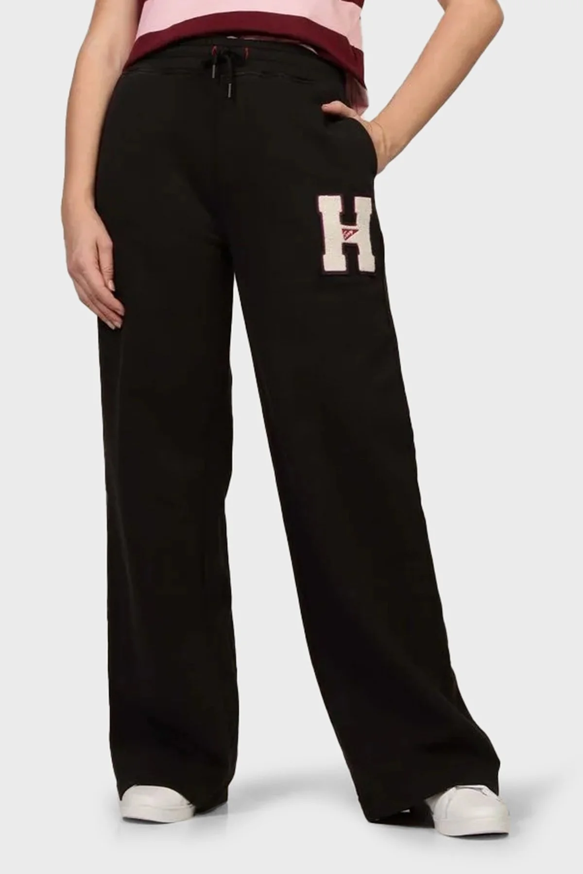 Tommy Hilfiger % 100 Pamuk Regular Fit Normal Bel Geniş Paça Jogger Bayan Pantolon DW0DW20558 BDS SİYAH - 4