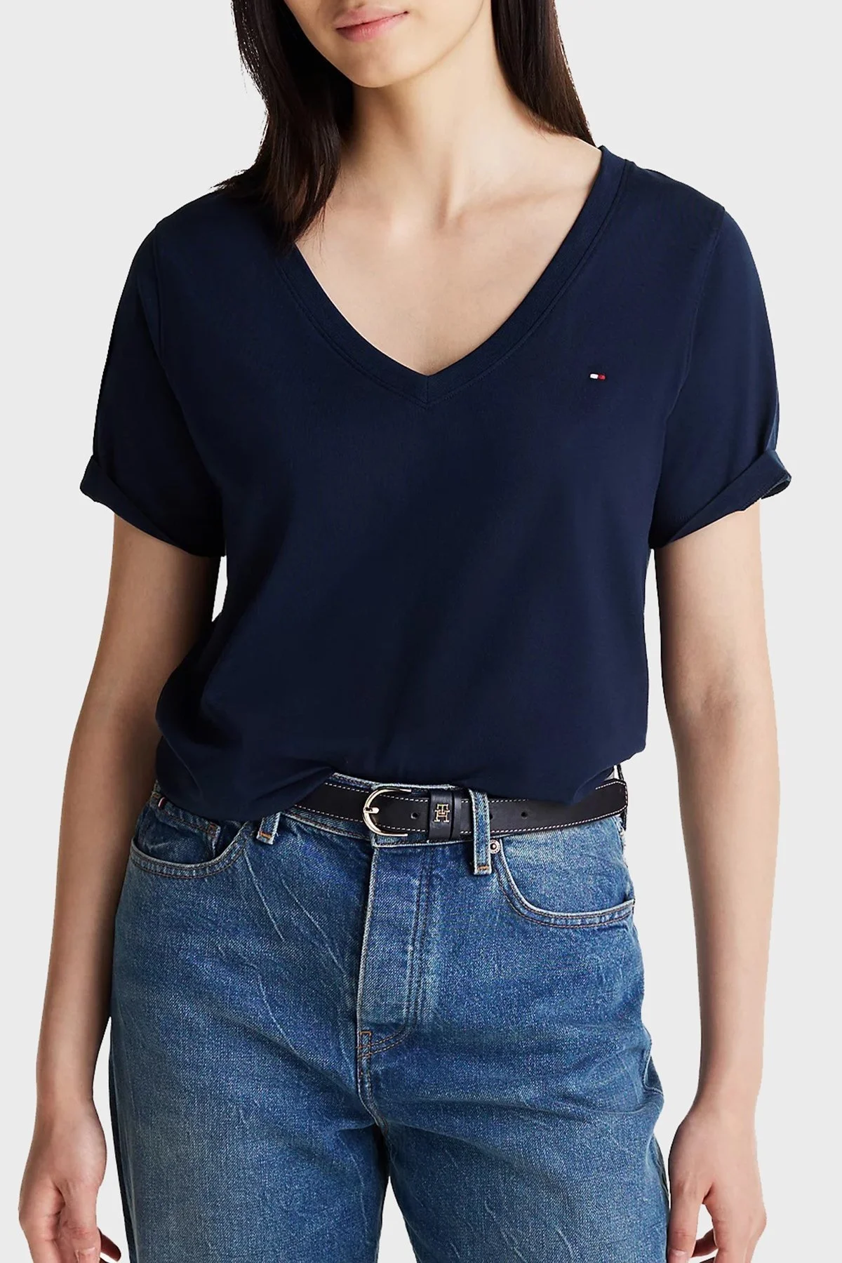 Tommy Hilfiger % 100 Pamuk Regular Fit V Yaka Bayan T Shirt WW0WW44177 C1G LACİVERT - 6