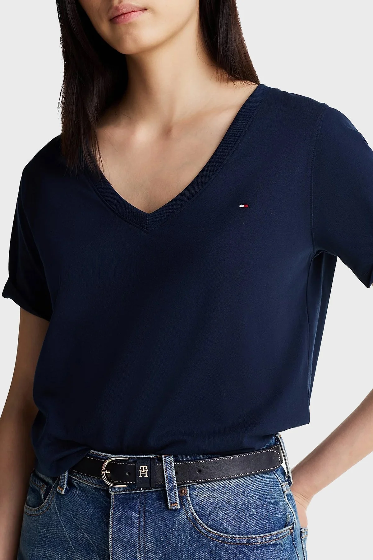 Tommy Hilfiger % 100 Pamuk Regular Fit V Yaka Bayan T Shirt WW0WW44177 C1G LACİVERT - 9