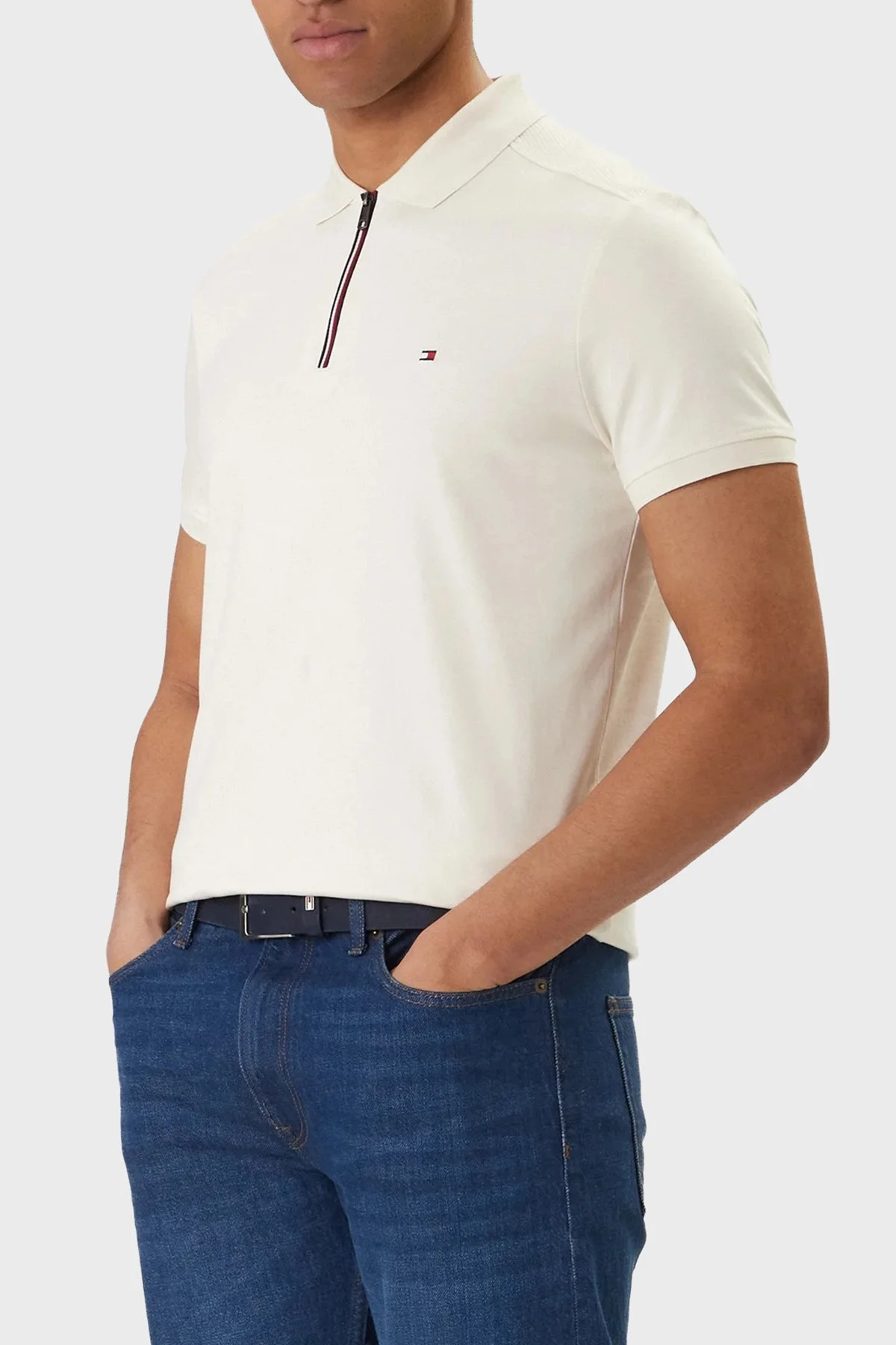 Tommy Hilfiger % 100 Pamuk Regular Fit Yarım Fermuarlı Erkek Polo Yaka T Shirt MW0MW41613 Z00 AÇIK BEJ - 1