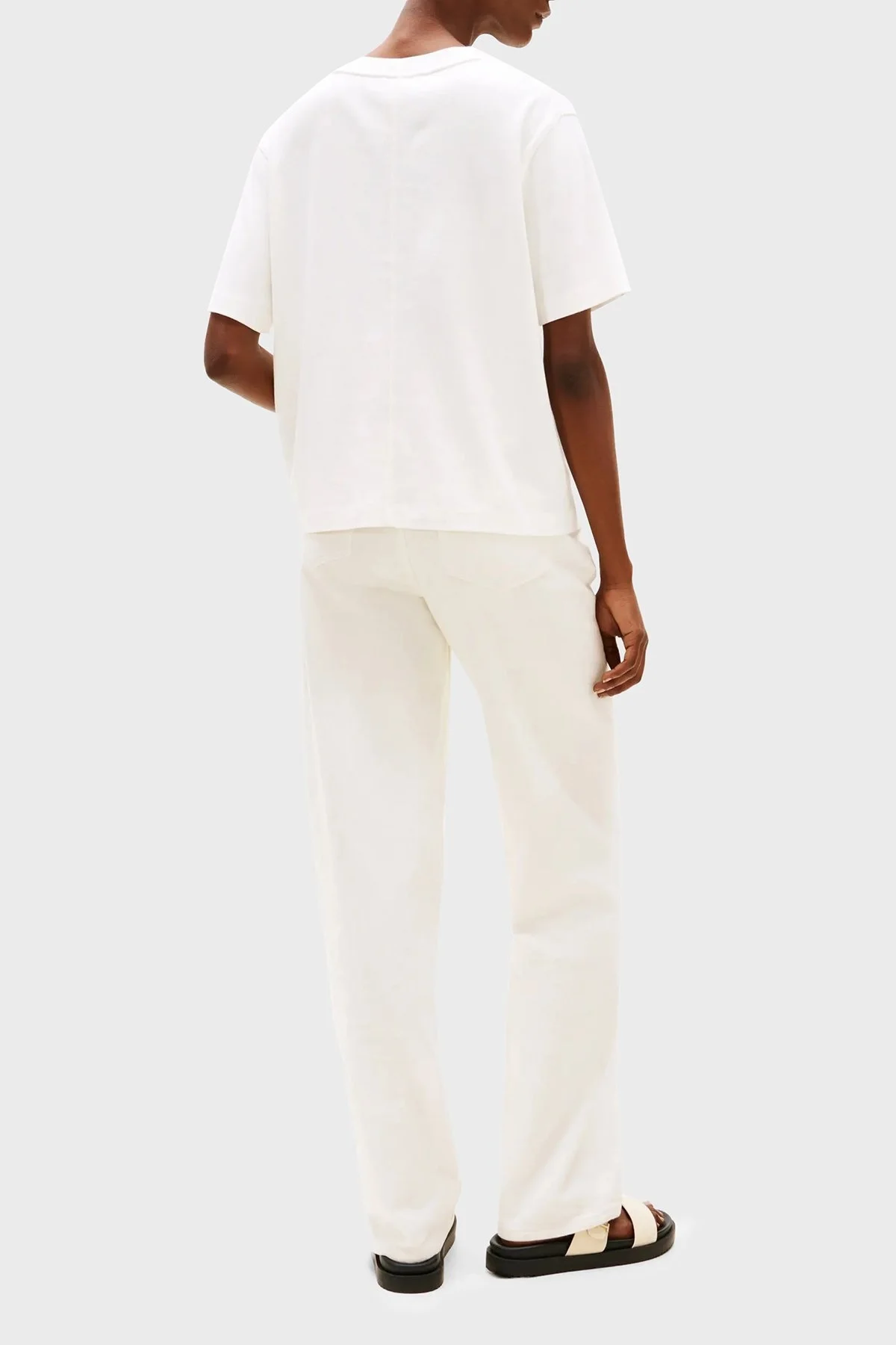Tommy Hilfiger % 100 Pamuk Relaxed Fit Yuvarlak Yaka Bayan T Shirt WW0WW46158 YBL BEYAZ - 8