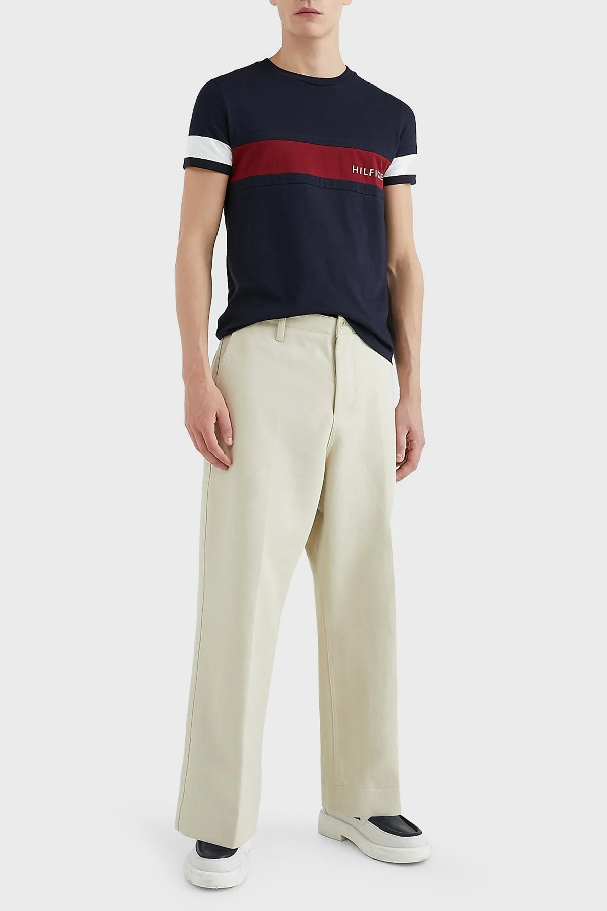 Tommy Hilfiger % 100 Pamuk Slim Fit Bisiklet Yaka Erkek T Shirt MW0MW29282 DW5 LACİVERT - 2