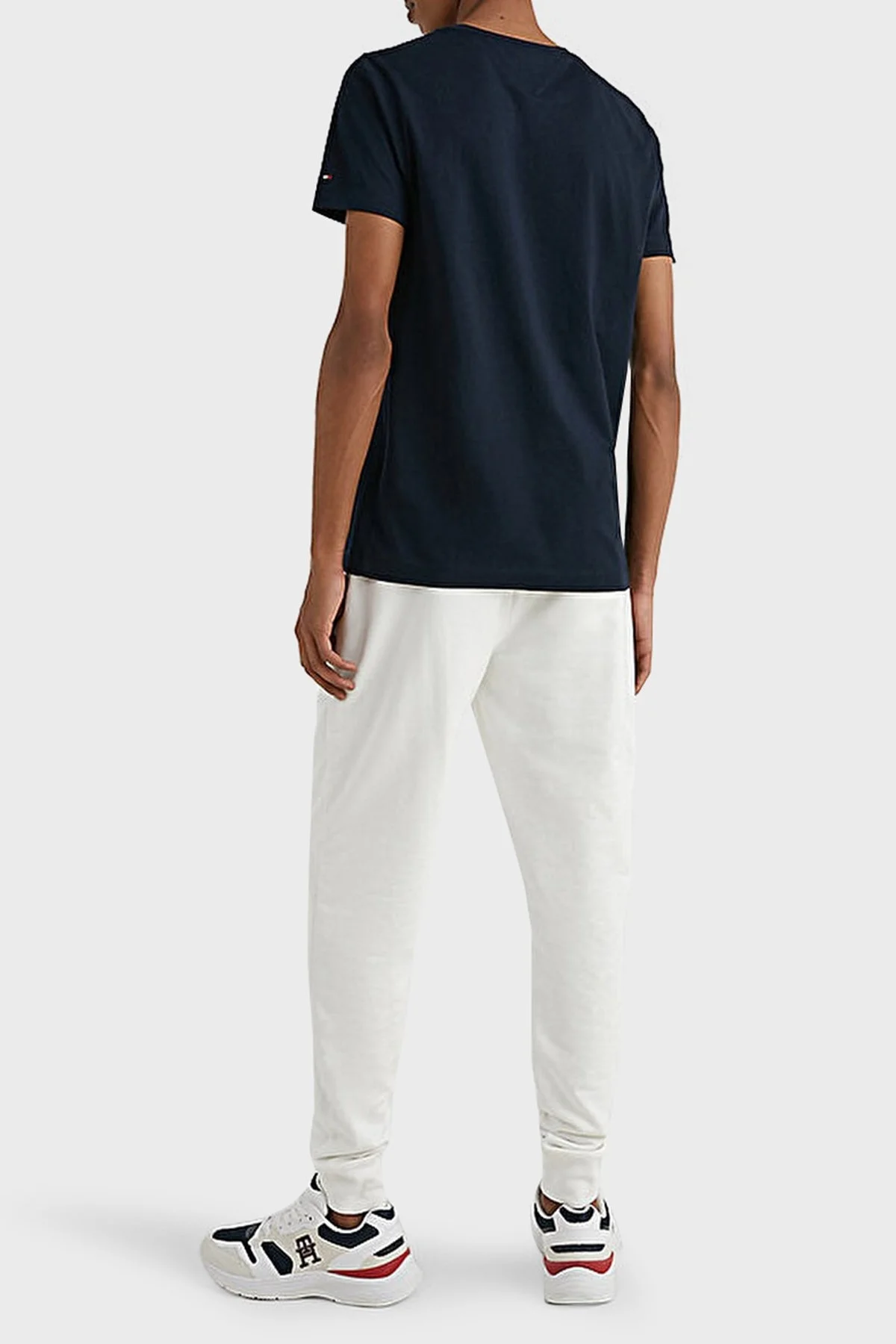 Tommy Hilfiger % 100 Pamuk Slim Fit Bisiklet Yaka Erkek T Shirt MW0MW30035 DW5 LACİVERT - 3