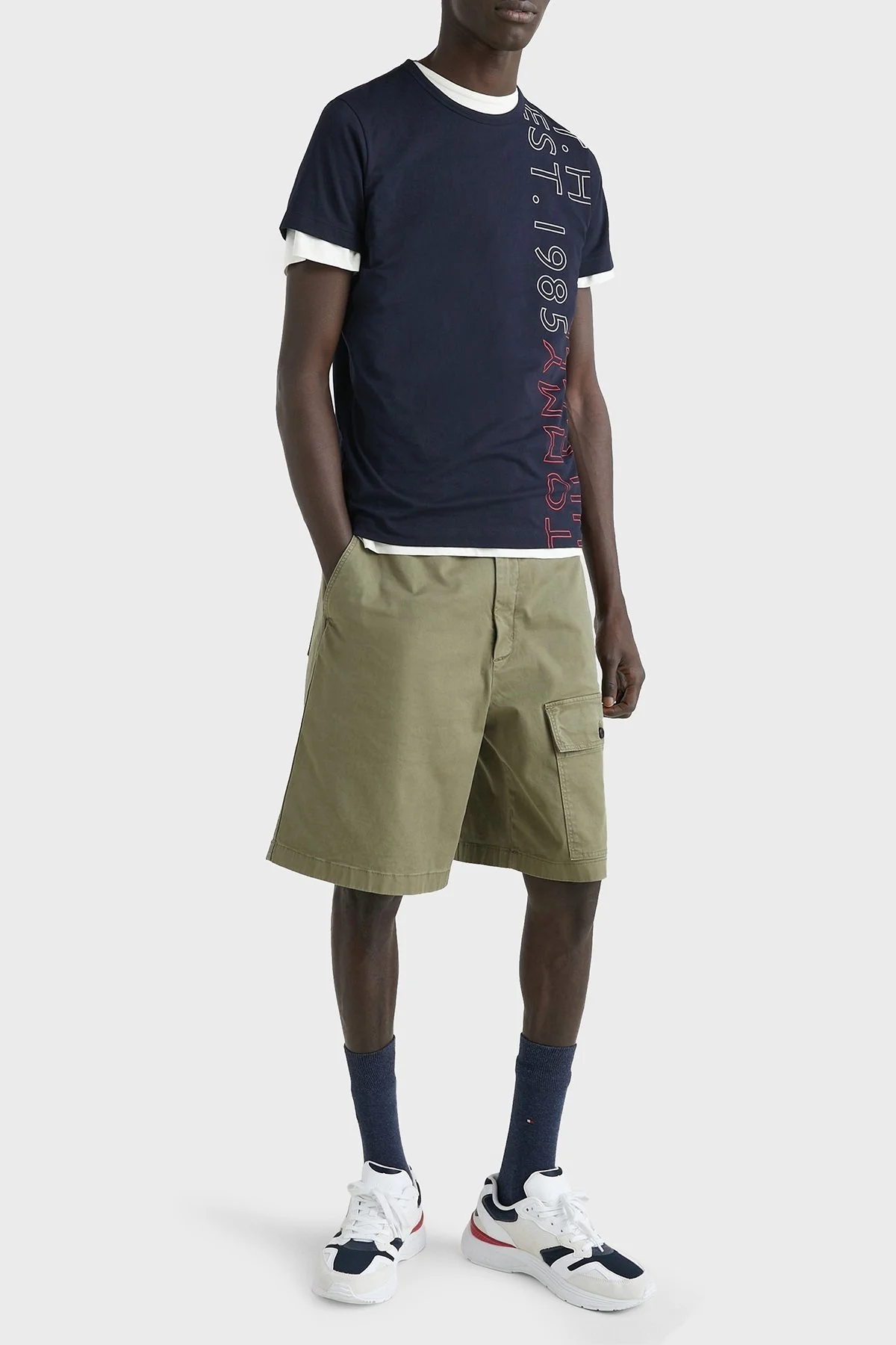 Tommy Hilfiger % 100 Pamuk Slim Fit Bisiklet Yaka Erkek T Shirt MW0MW30038 DW5 LACİVERT - 2