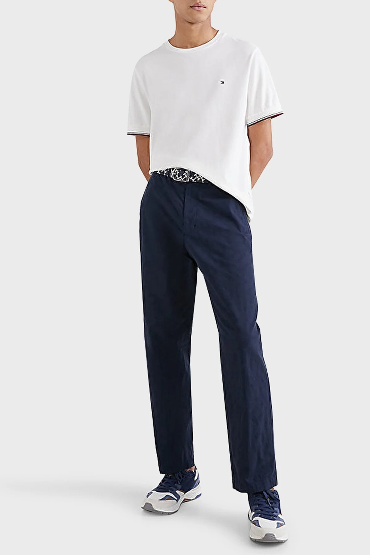 Tommy Hilfiger % 100 Pamuk Slim Fit Bisiklet Yaka Erkek T Shirt MW0MW31379 YBR BEYAZ - 2
