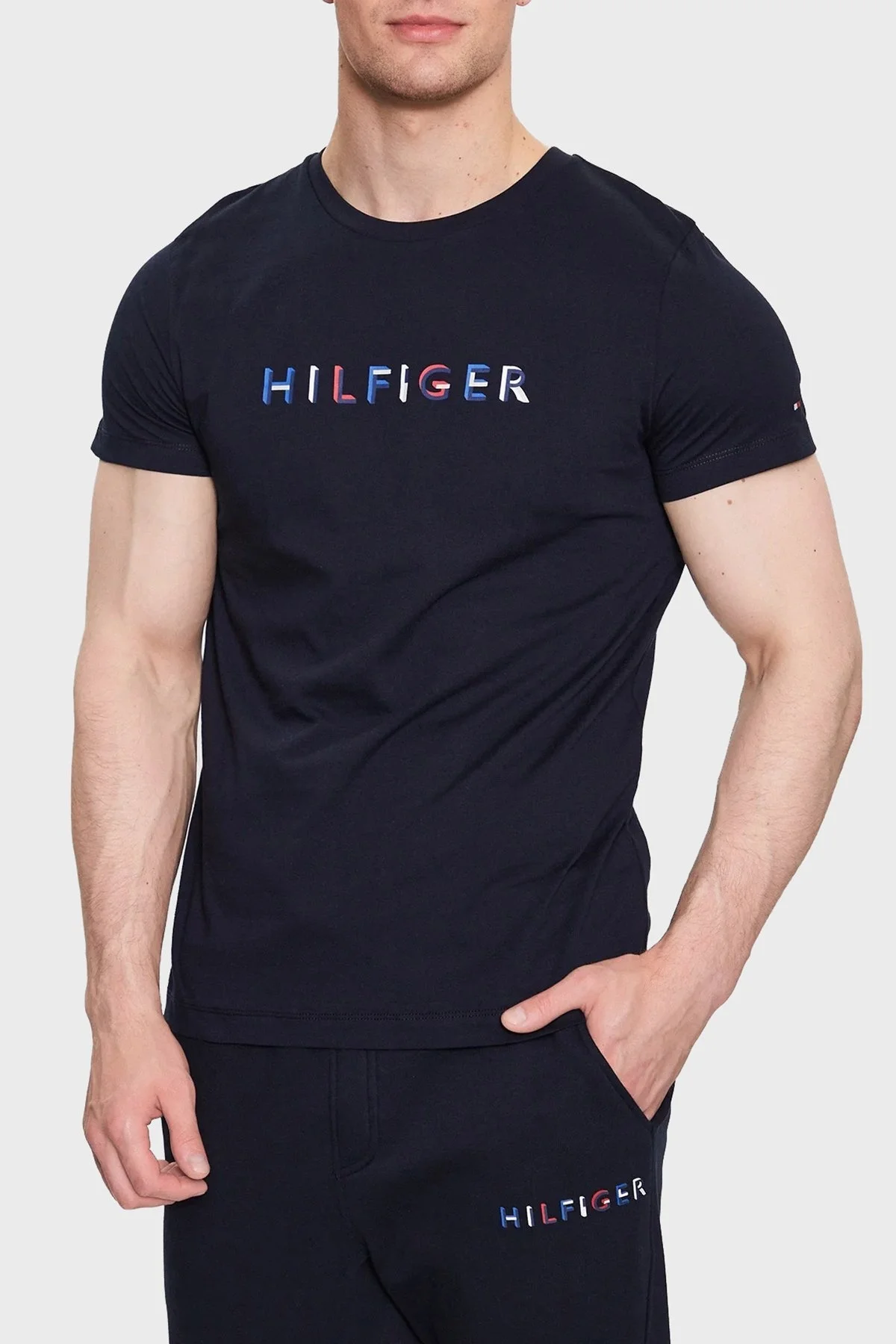 Tommy Hilfiger % 100 Pamuk Slim Fit Bisiklet Yaka Erkek T Shirt MW0MW31535 DW5 LACİVERT - 1