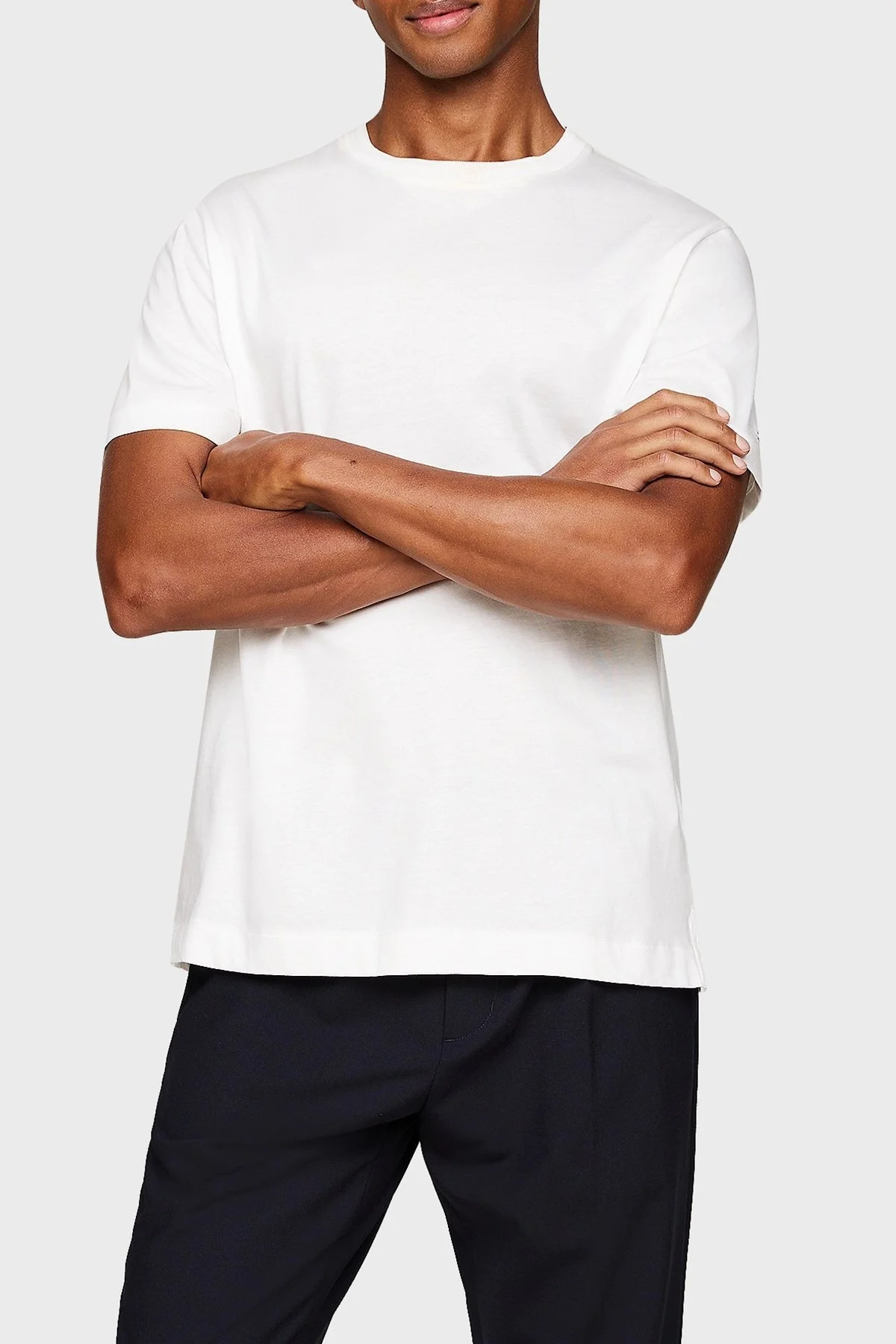 Tommy Hilfiger % 100 Pamuklu Regular Fit Erkek T Shirt MW0MW31526 YBL BEYAZ - 1