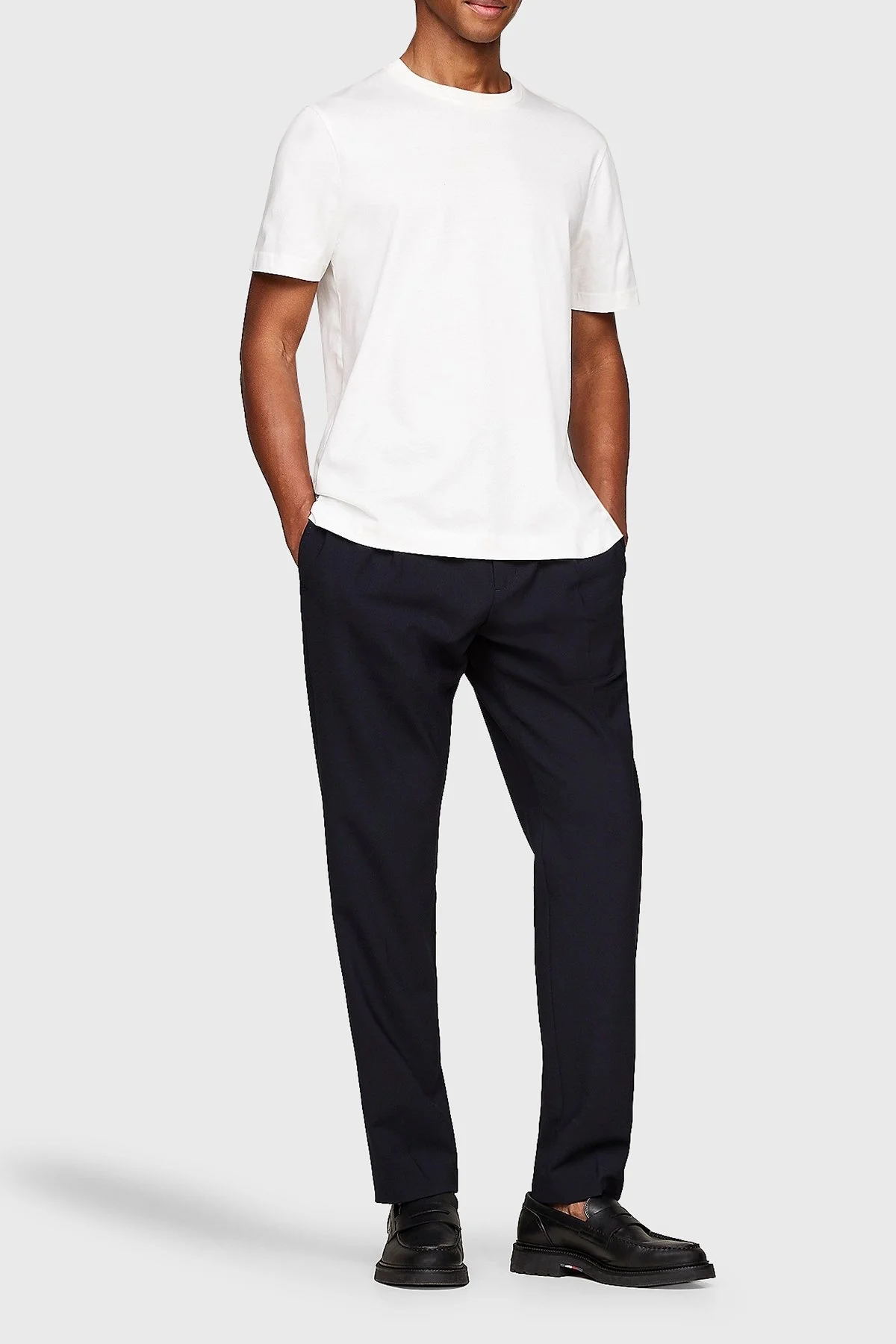 Tommy Hilfiger % 100 Pamuklu Regular Fit Erkek T Shirt MW0MW31526 YBL BEYAZ - 2