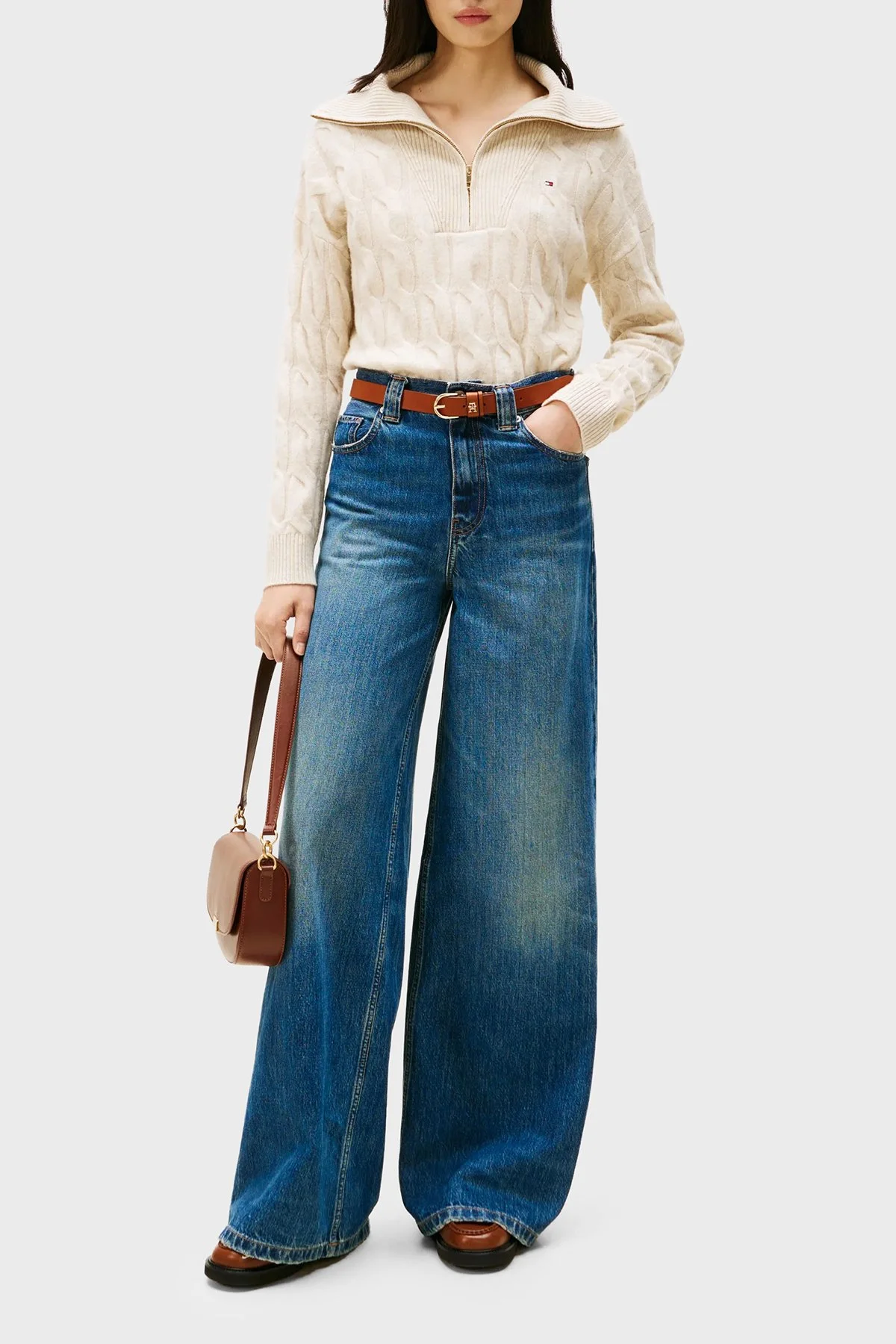 Tommy Hilfiger % 100 Yün Relaxed Fit Yarım Fermuarlı Dik Yaka Örgü Bayan Kazak WW0WW46425 ADK BEJ - 2