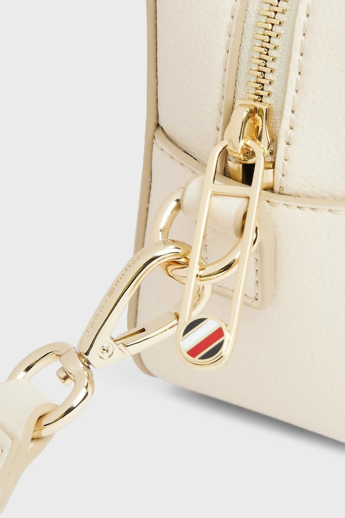 Tommy Hilfiger Ayarlanabilir Askılı Bayan Çanta AW0AW16906 AA8 BEJ - 5