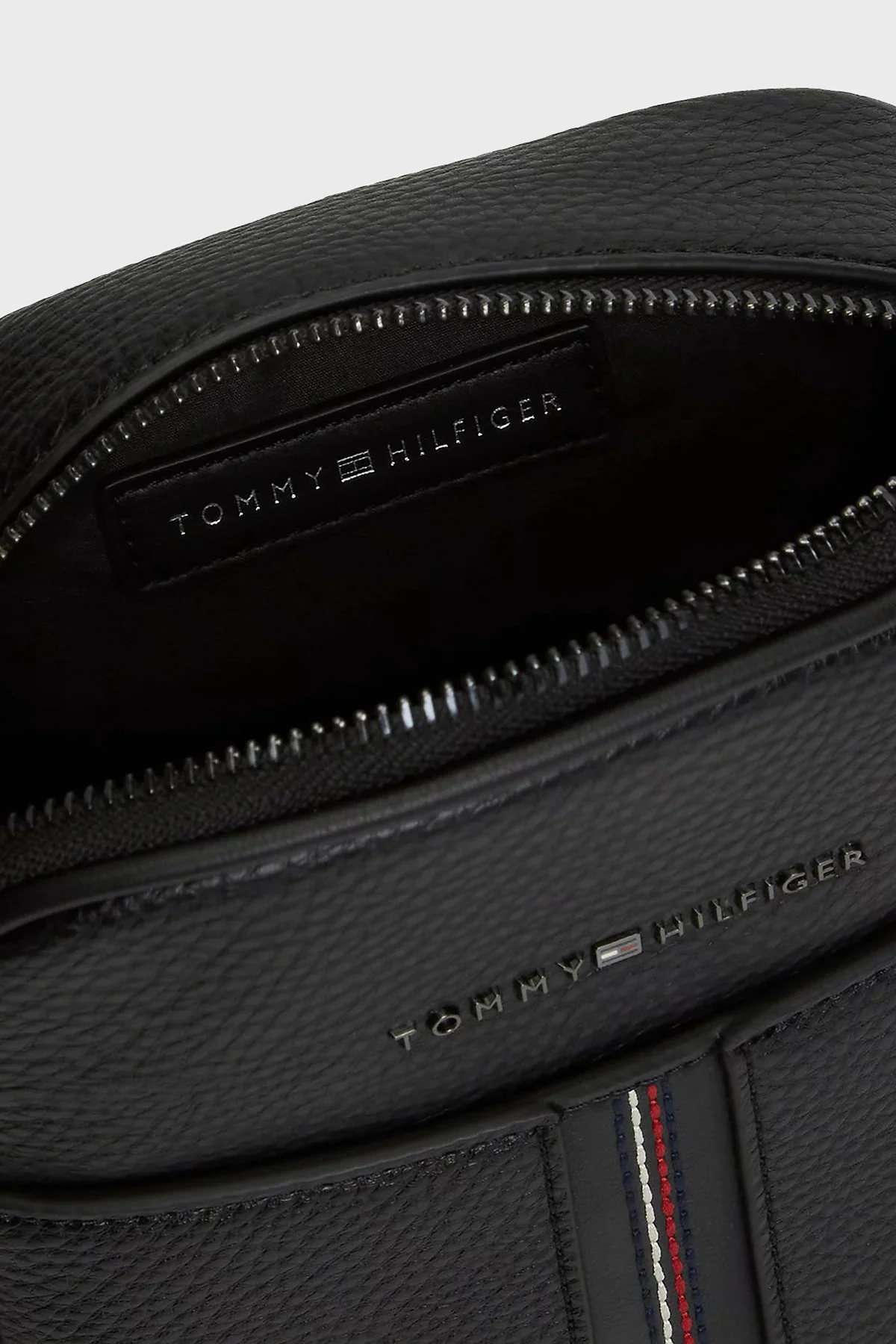 Tommy Hilfiger Ayarlanabilir Askılı Erkek Çanta AM0AM14168 BDS SİYAH - 5