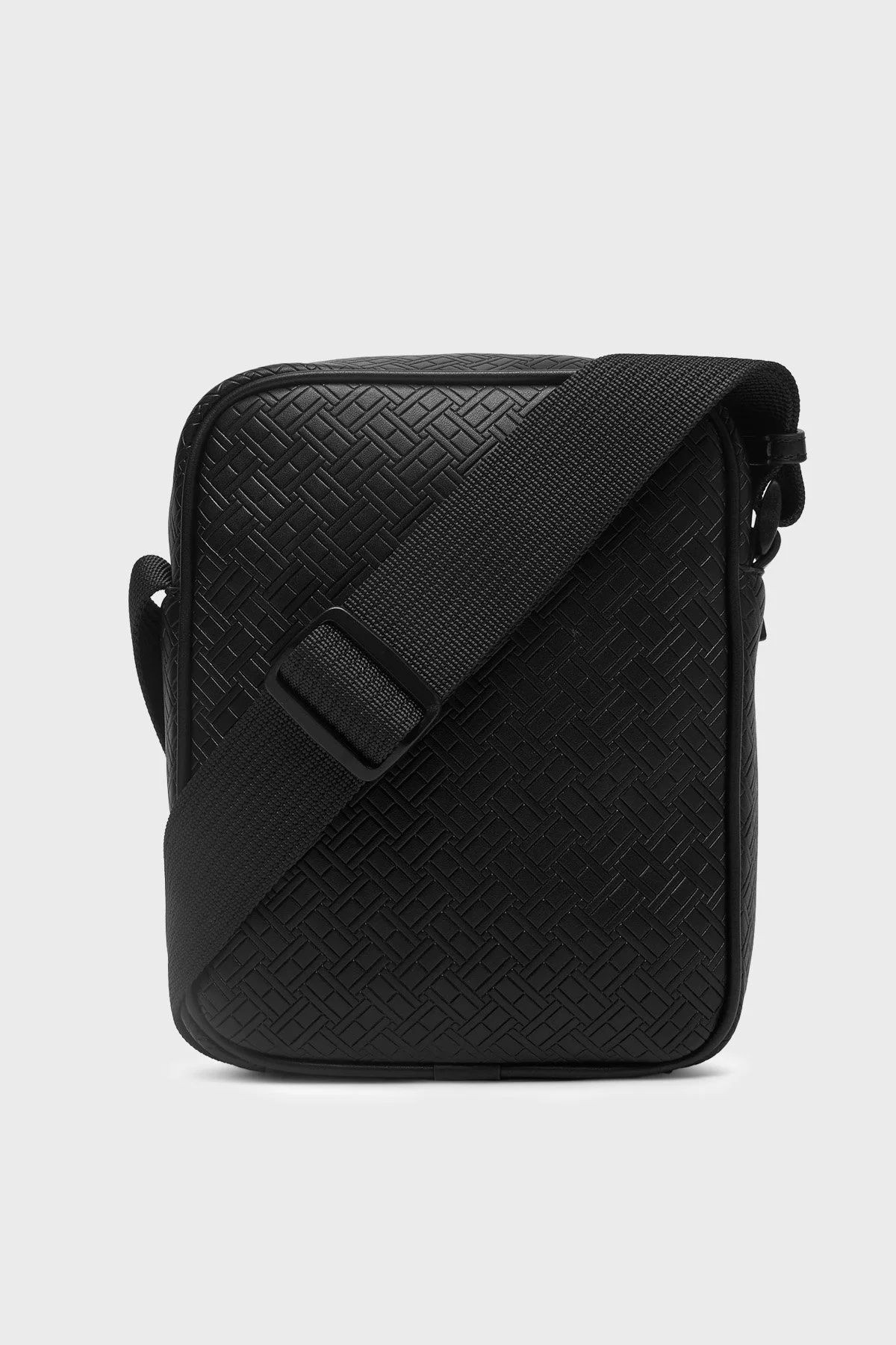 Tommy Hilfiger Ayarlanabilir Askılı Erkek Çanta AM0AM14193 BDS SİYAH - 3