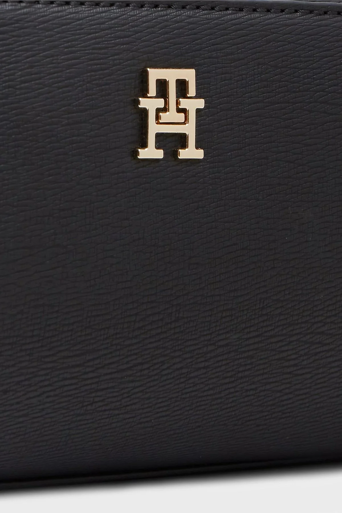 Tommy Hilfiger Ayarlanabilir Askılı Kadın Çanta AW0AW18863 BDS Siyah - 5