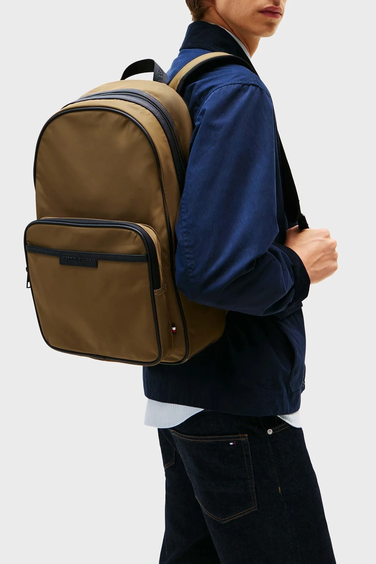 Tommy Hilfiger Ayarlanabilir Askılı Logolu Erkek Sırt Çantası AM0AM13464 GX4 KAHVE - 2