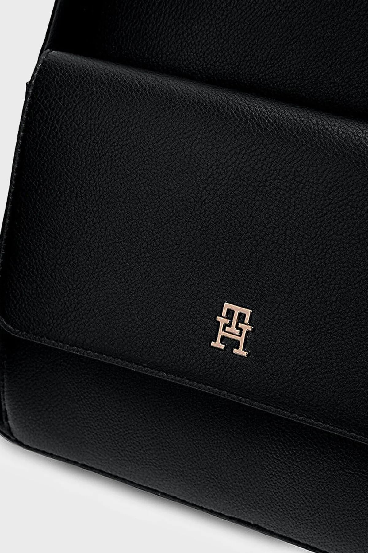 Tommy Hilfiger Ayarlanabilir Omuz Askılı Kadın Sırt Çantası AW0AW18756 BDS Siyah - 5