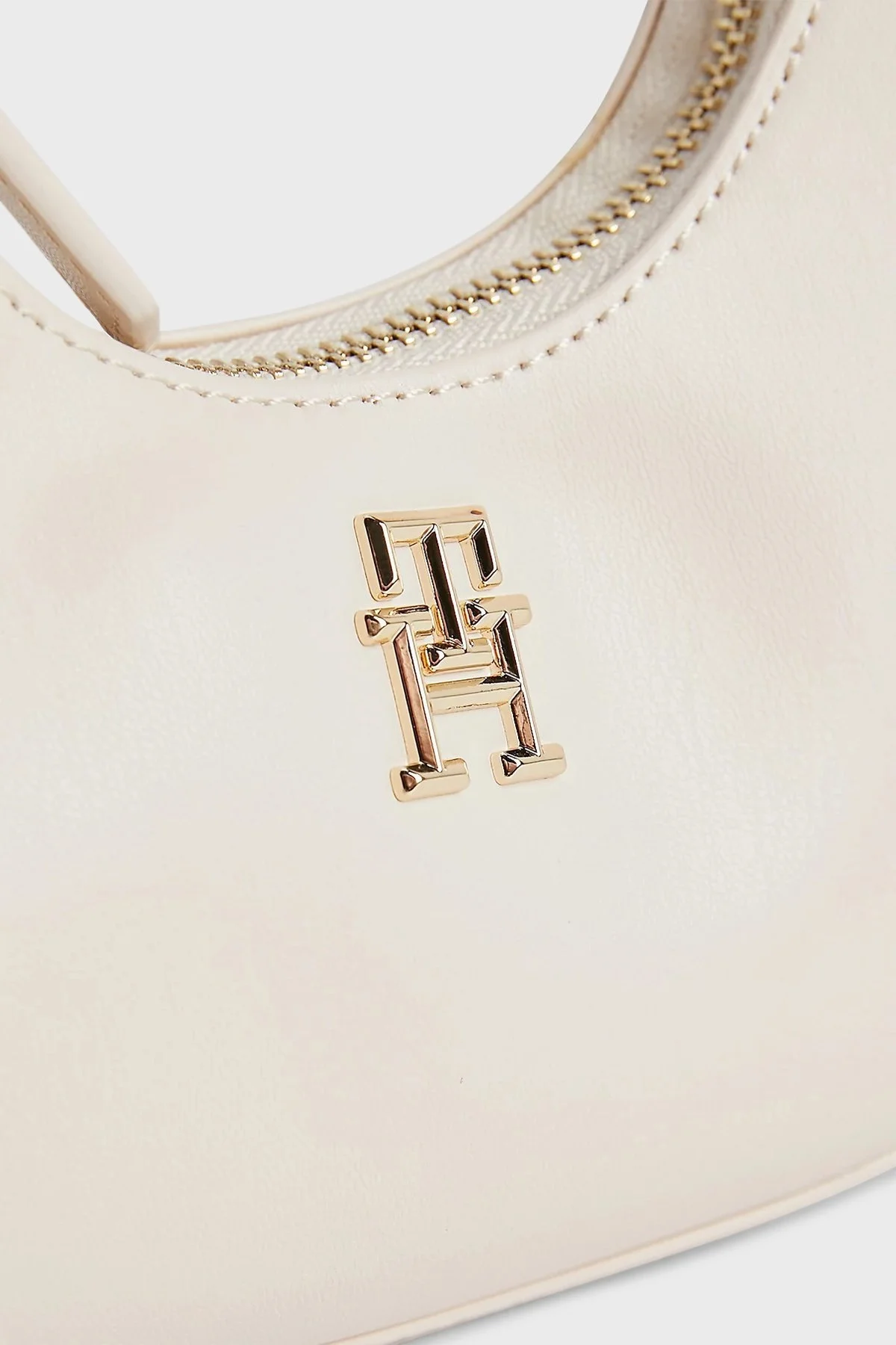 Tommy Hilfiger Ayarlanabilir ve Çıkarılabilir Uzatma Askılı Bayan Çanta AW0AW14180 AA8 KREM - 4