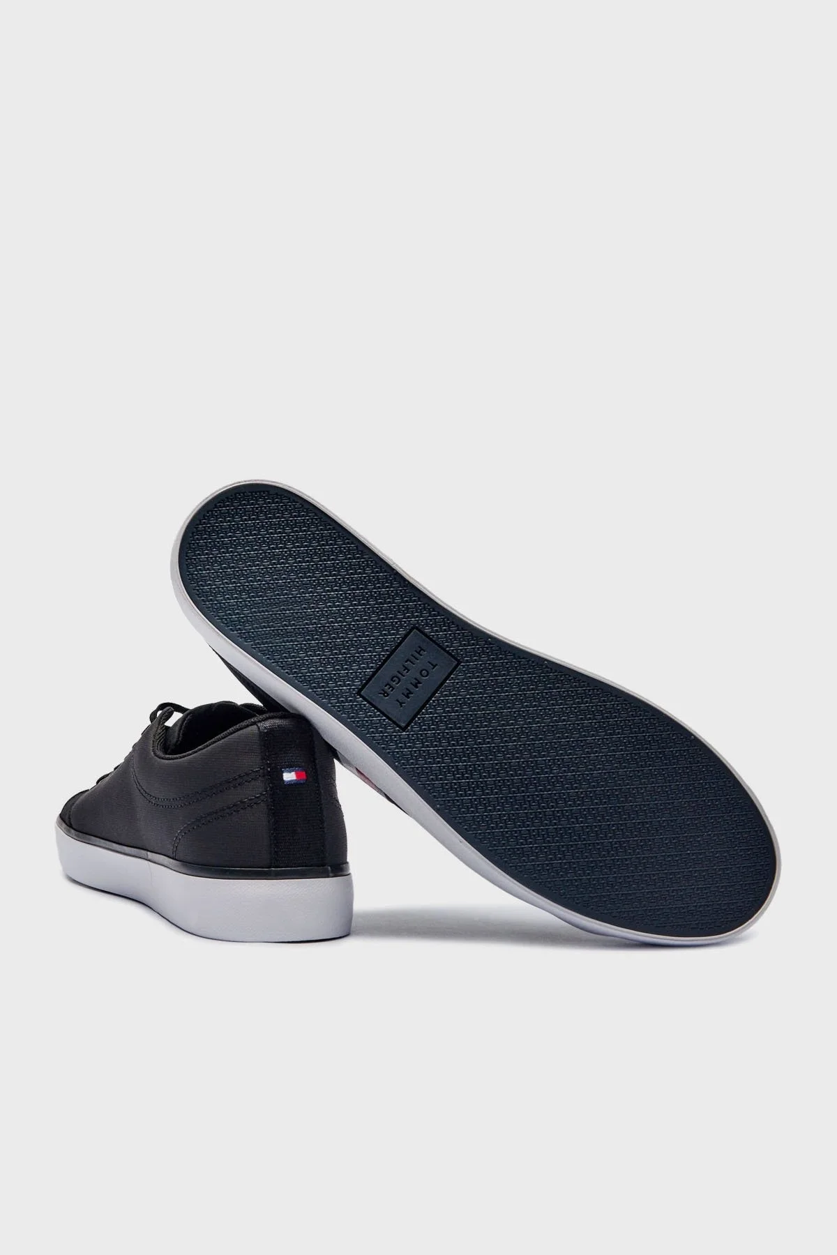 Tommy Hilfiger Bant Logolu Sneaker Erkek Ayakkabı FM0FM05393 BDS SİYAH - 4