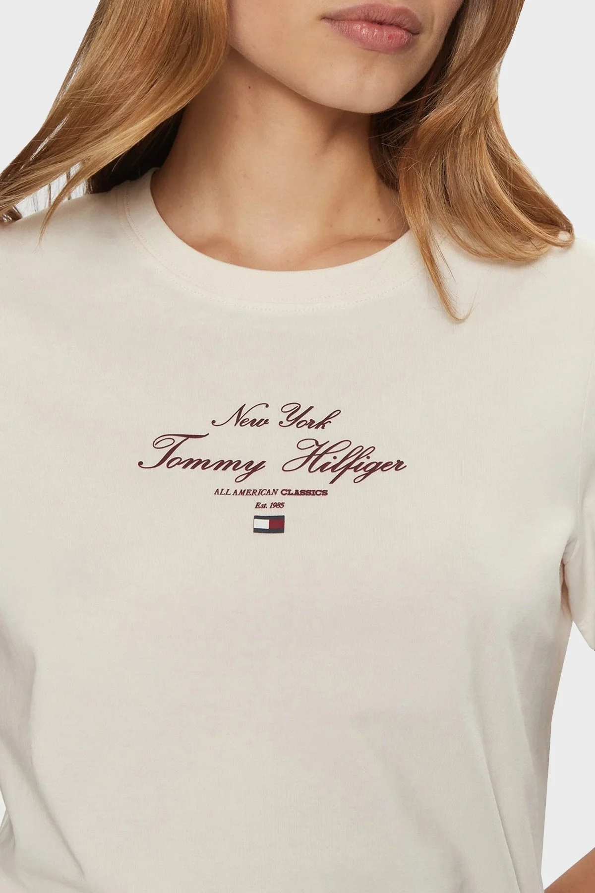 Tommy Hilfiger Baskılı % 100 Pamuk Regular Fit Bisiklet Yaka Bayan T Shirt WW0WW43895 Z00 AÇIK BEJ - 4
