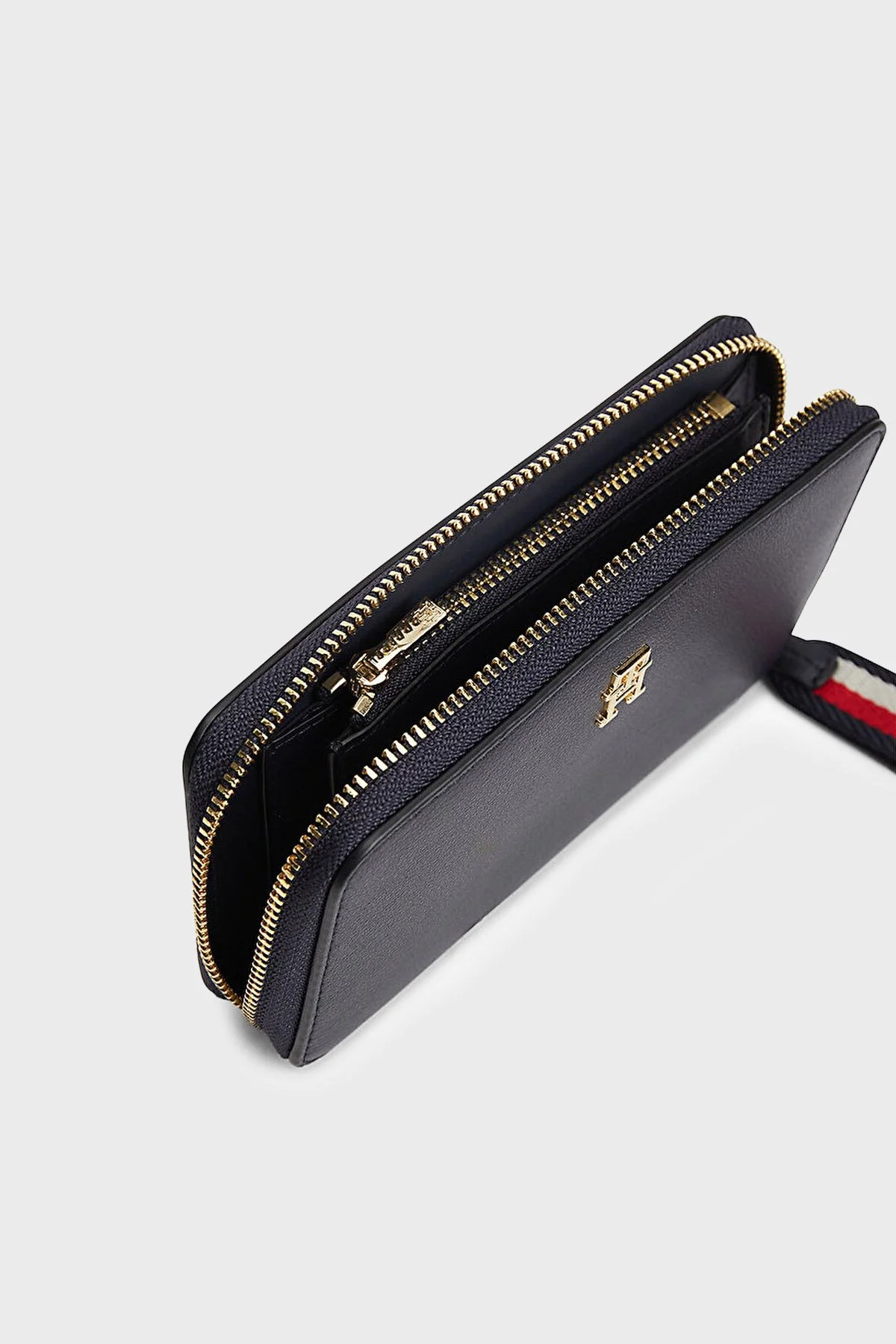 Tommy Hilfiger Bilek Askılı Kadın Cüzdan AW0AW18699 DW6 Lacivert - 3